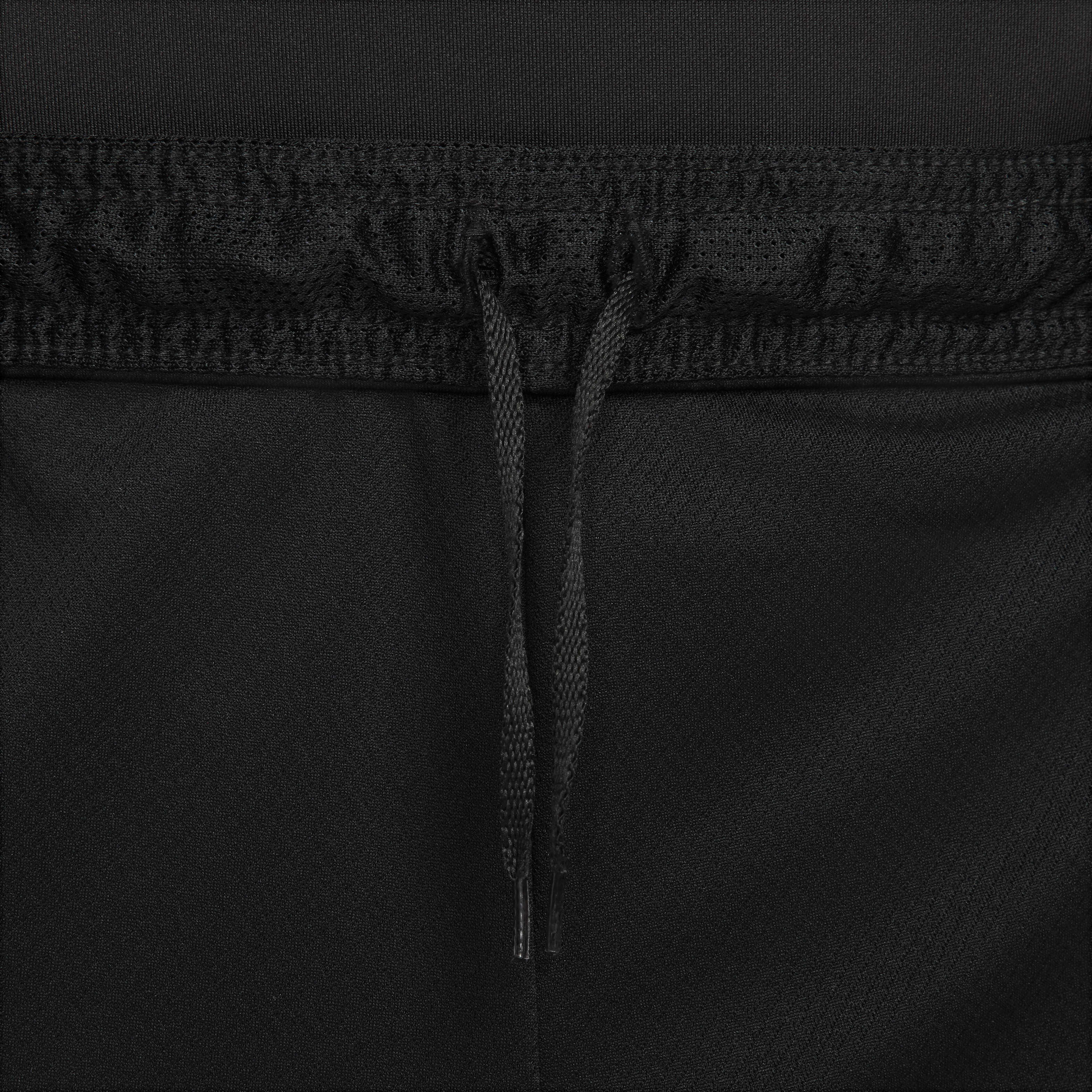 ليفربول F.C. سترايك image number 3