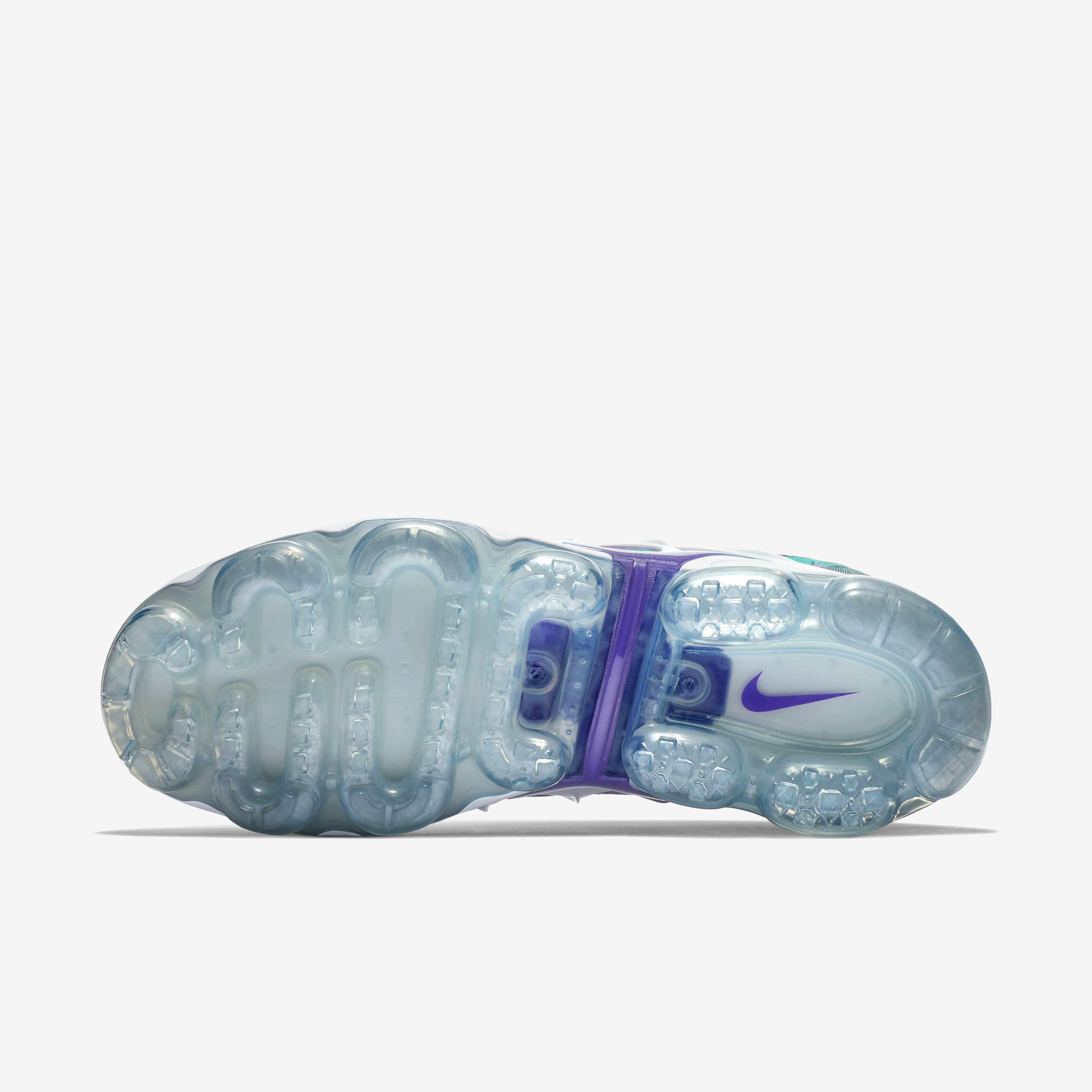Nike Air VaporMax Plus image number 1