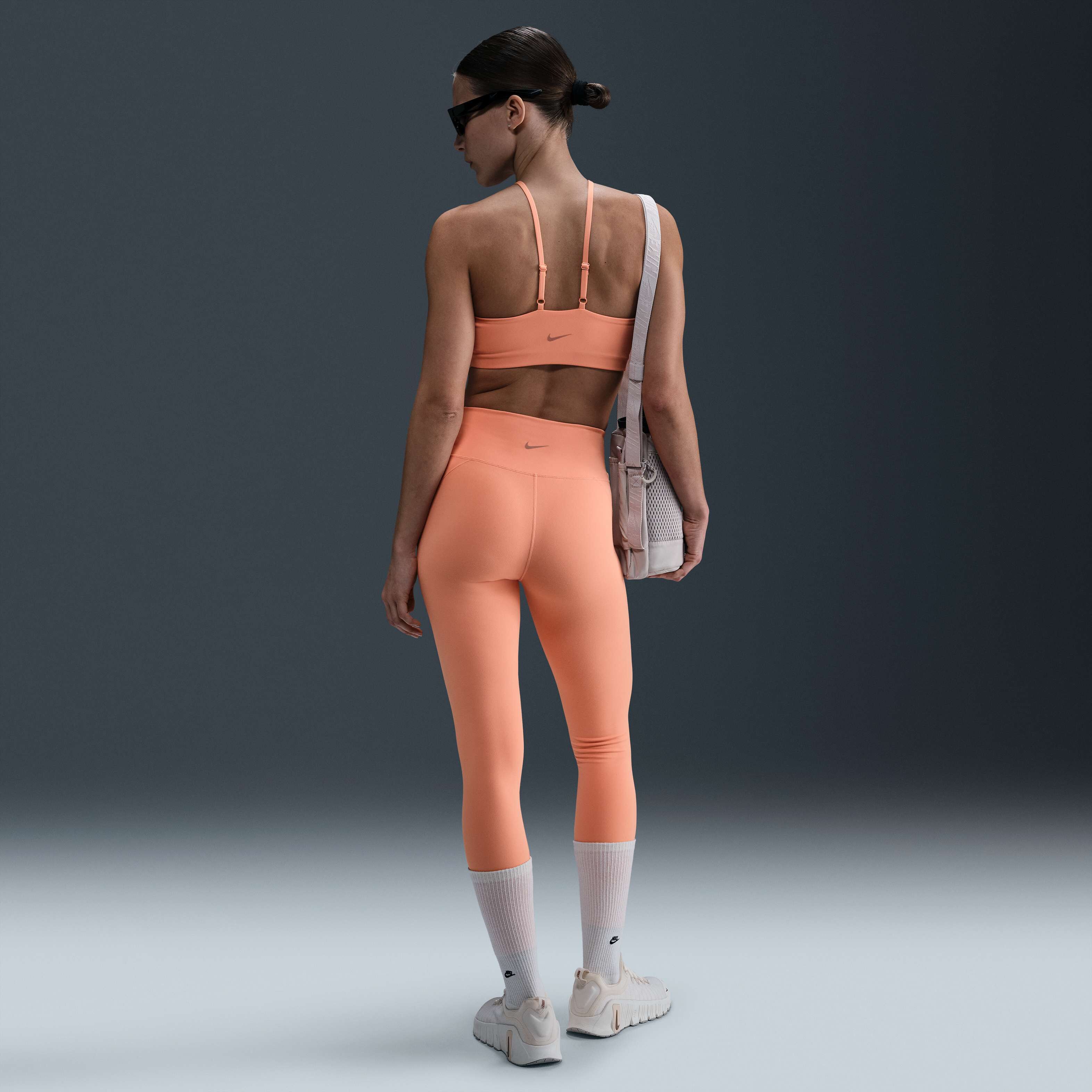 Nike One image number 3