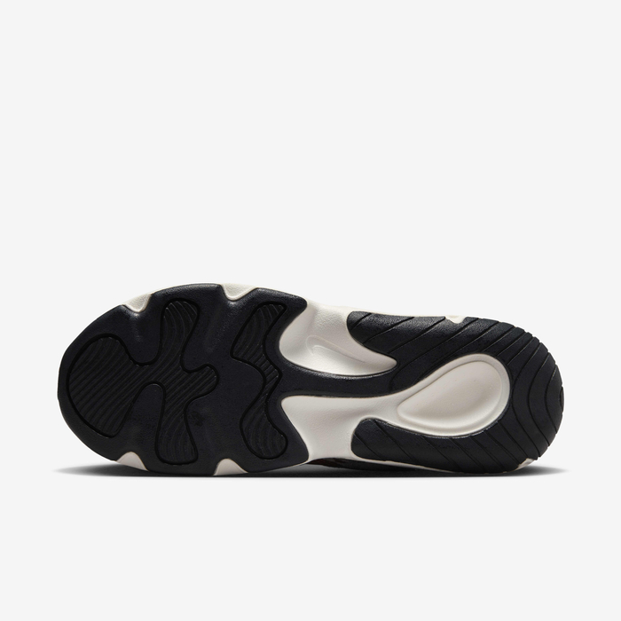 نايكي تيك هيرا image number 1 نايكي تيك هيرا image number 1