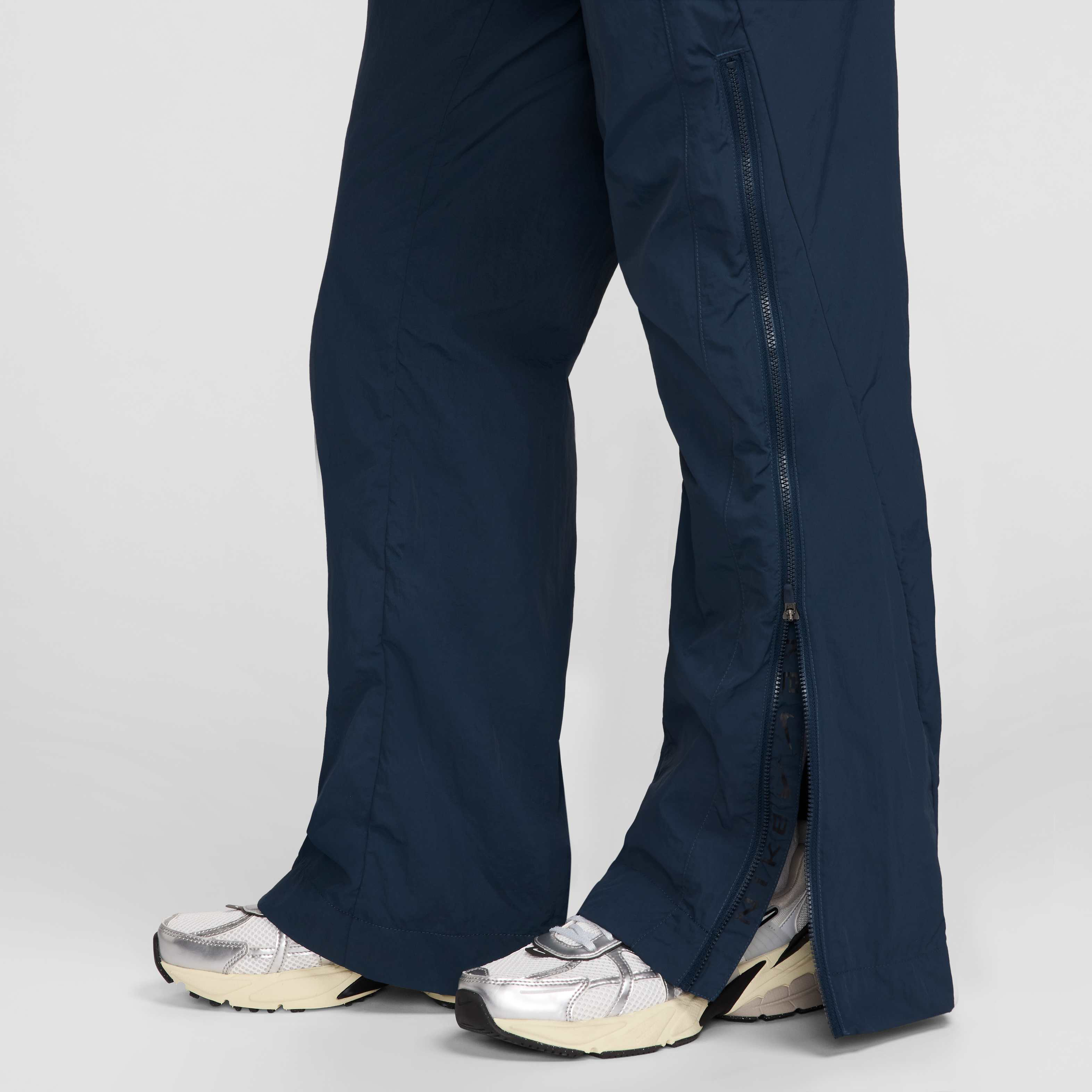 نايكي سبورتسوير كوليكشن image number 4