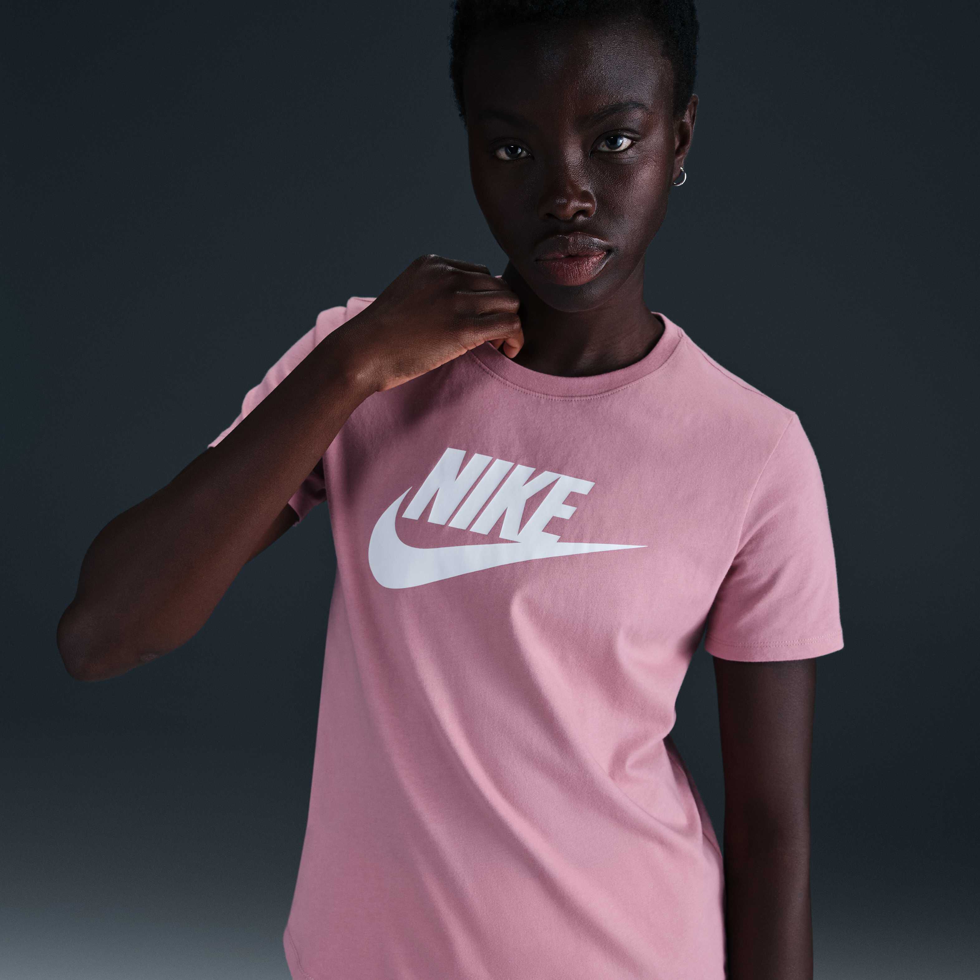 Nike Sportswear Essentials image number 5