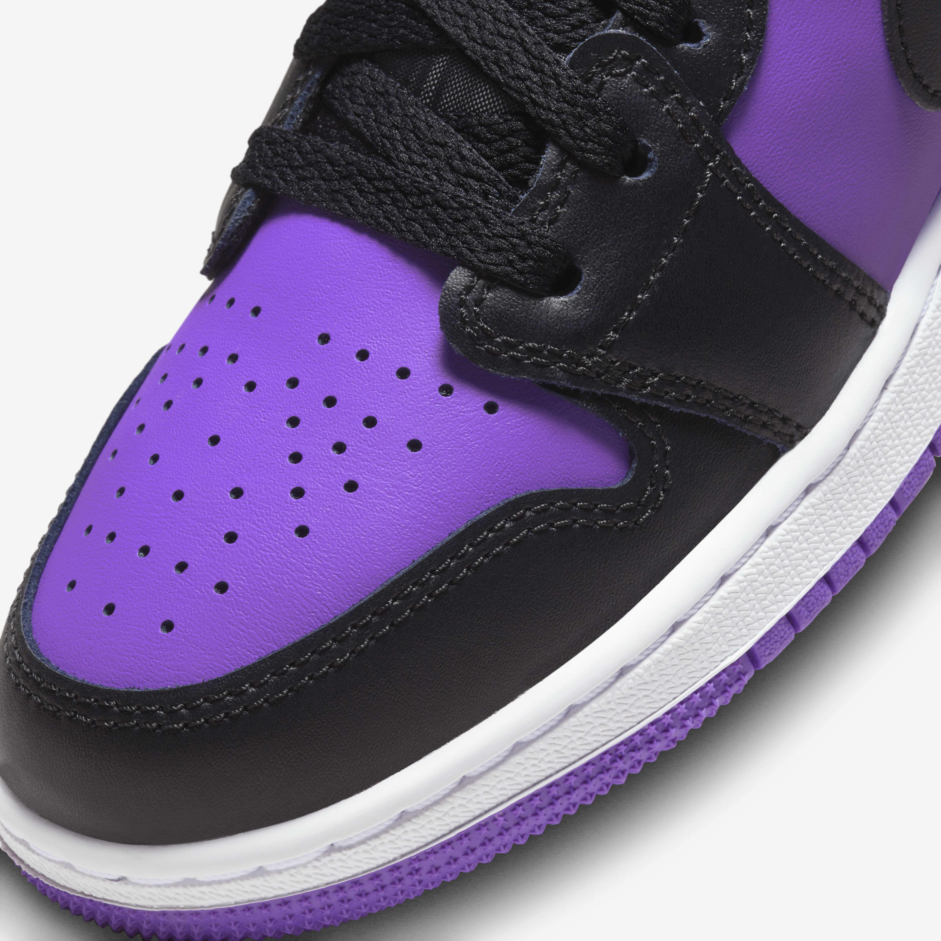 Air Jordan 1 Low image number 6