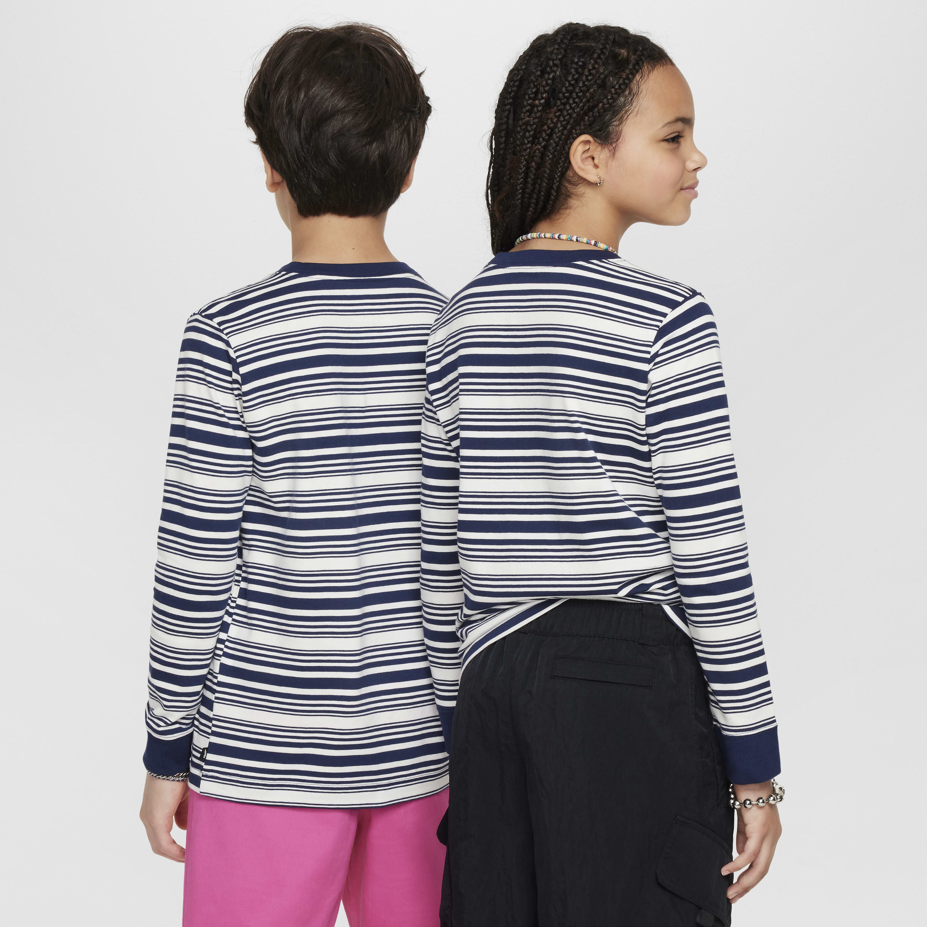 نايكي اس بي image number 1