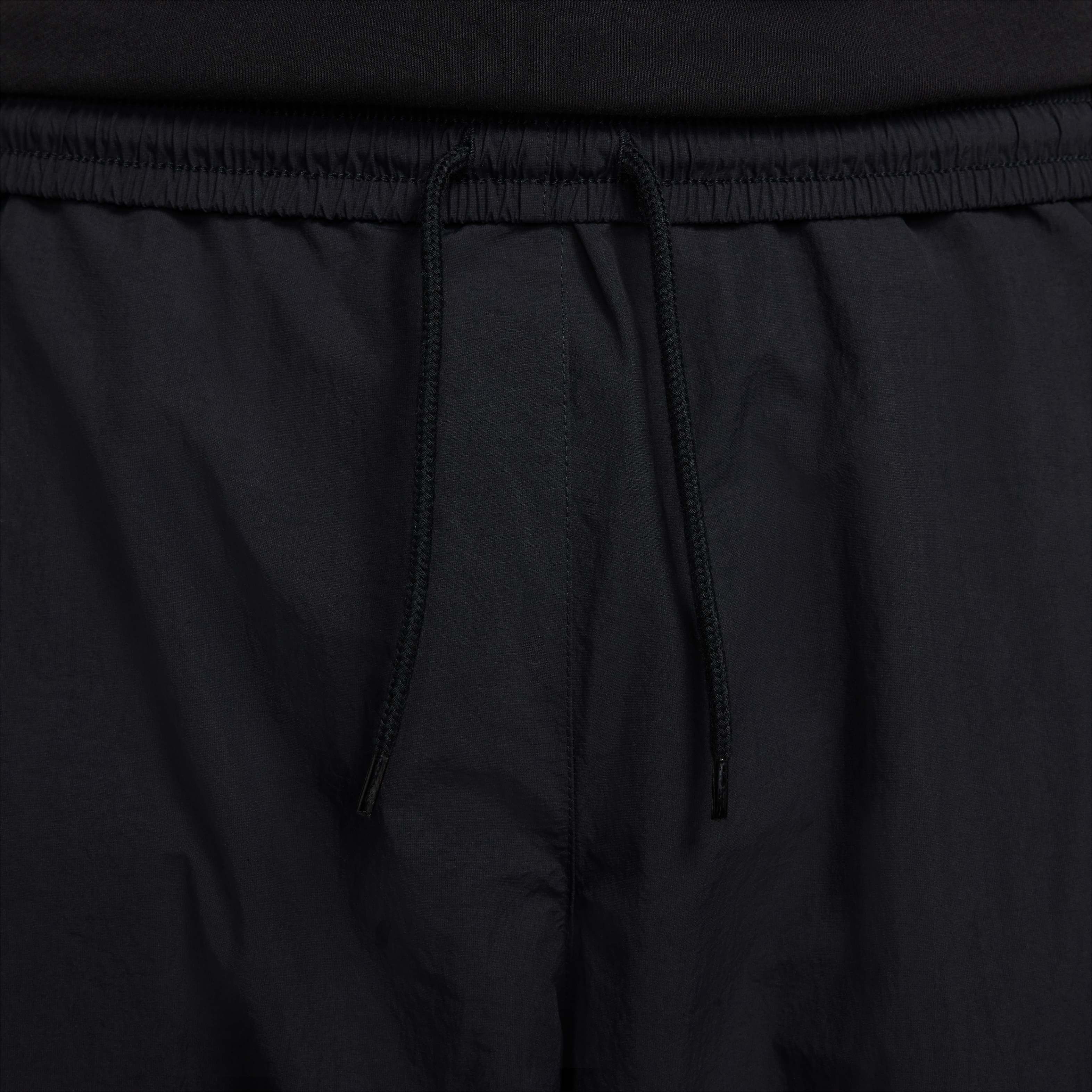 نايكي كلوب image number 2