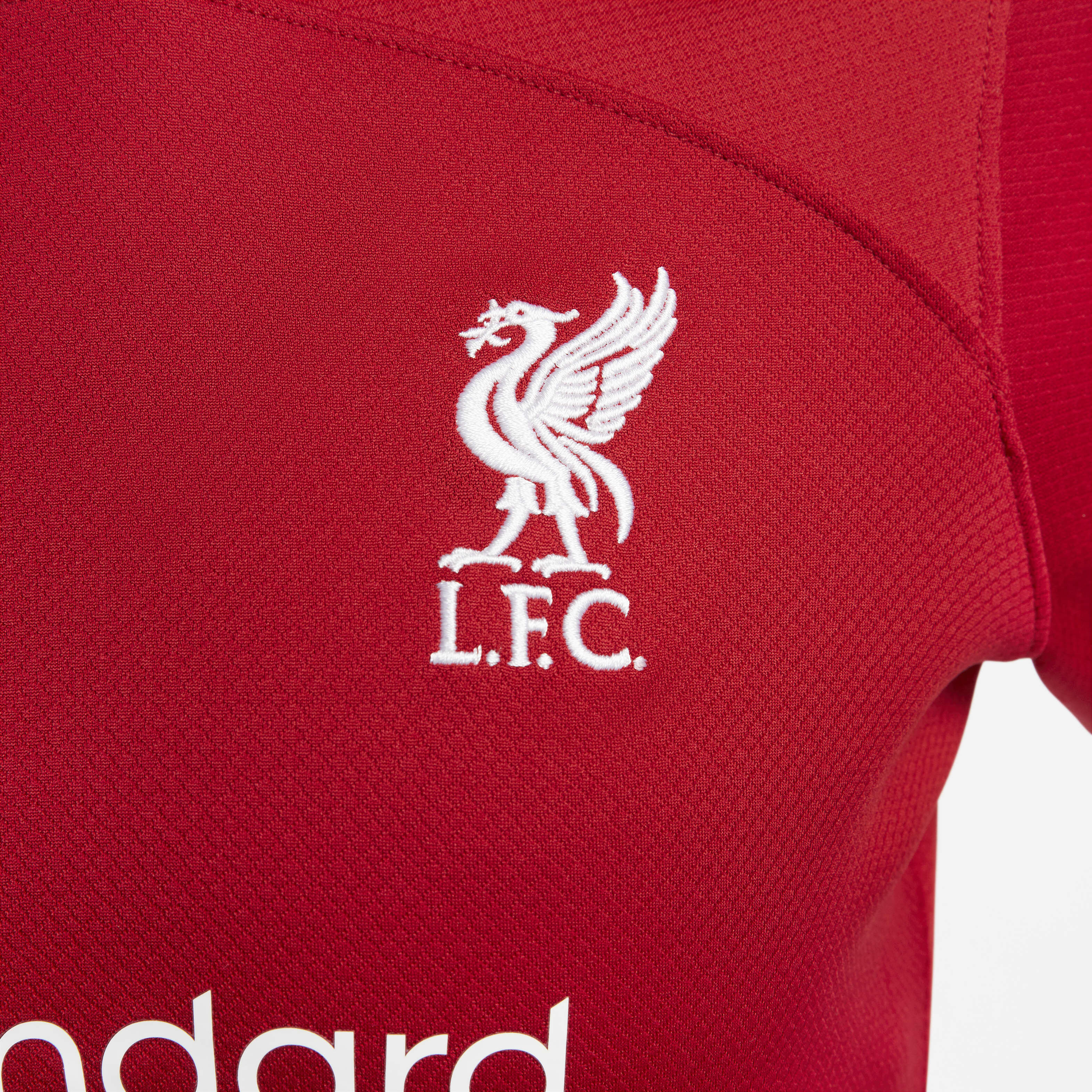 ليفربول F.C. 2023/24 ستاديوم الأساسي image number 4