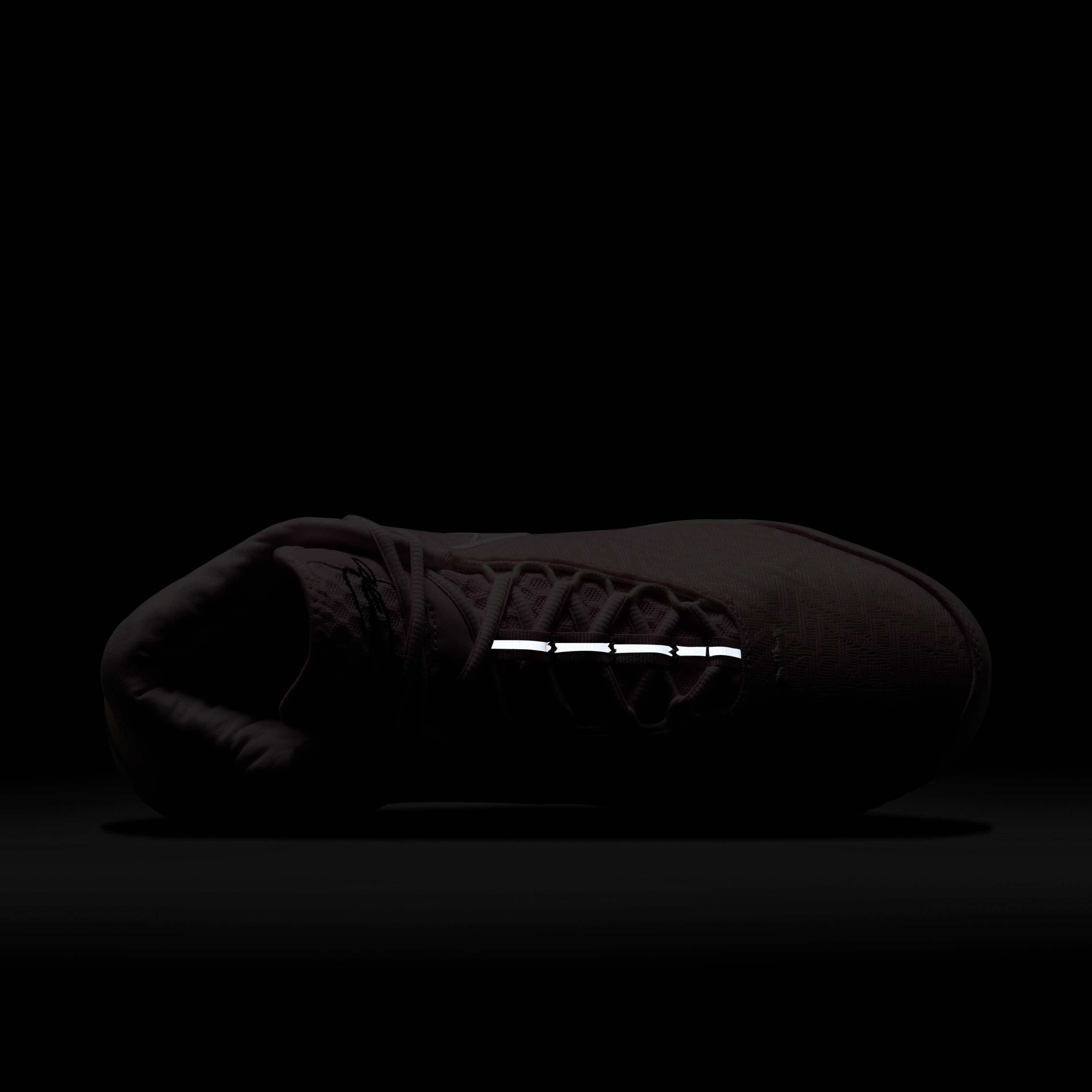 ليبرون نكست جينيسوس image number 8