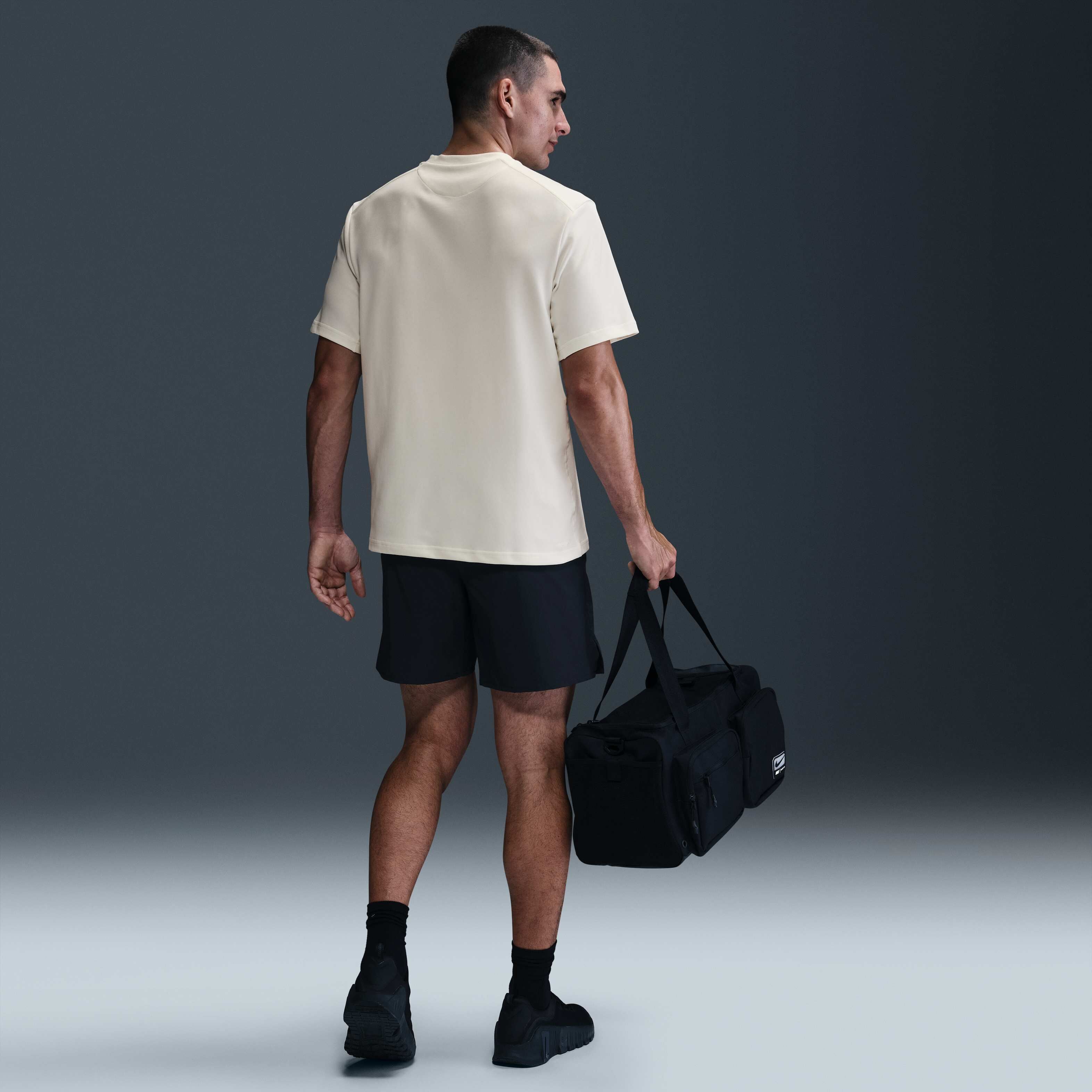 Nike Primary image number 4