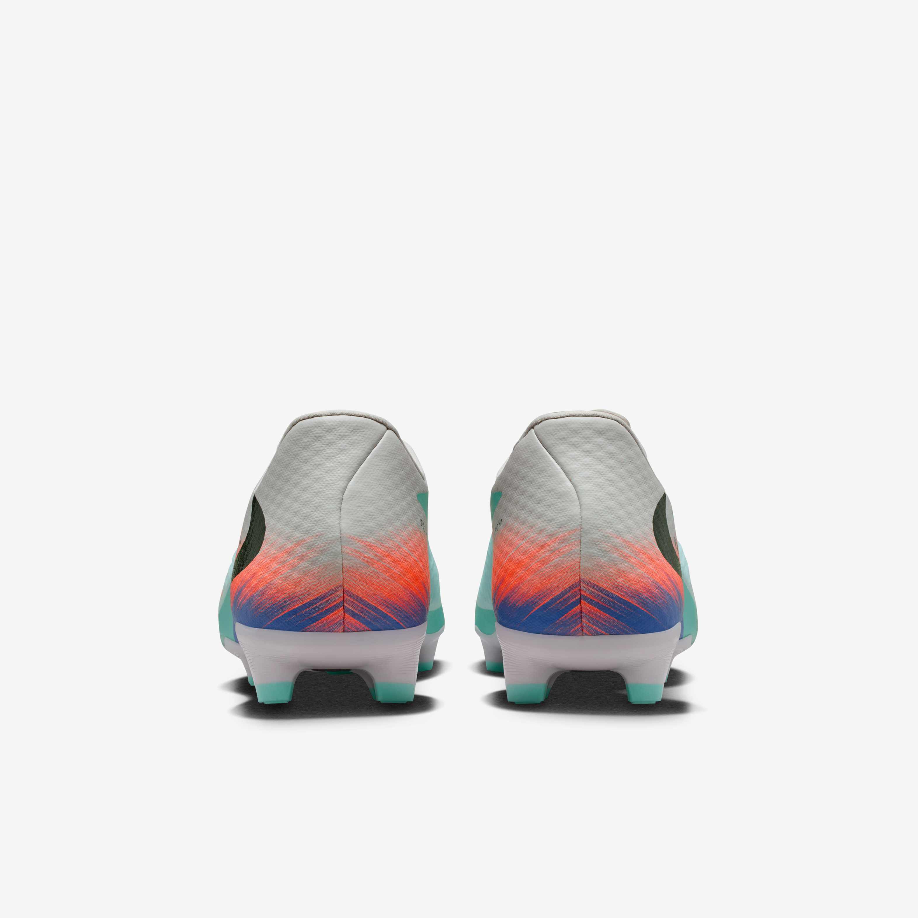 Nike United Phantom 6 Low Academy image number 5