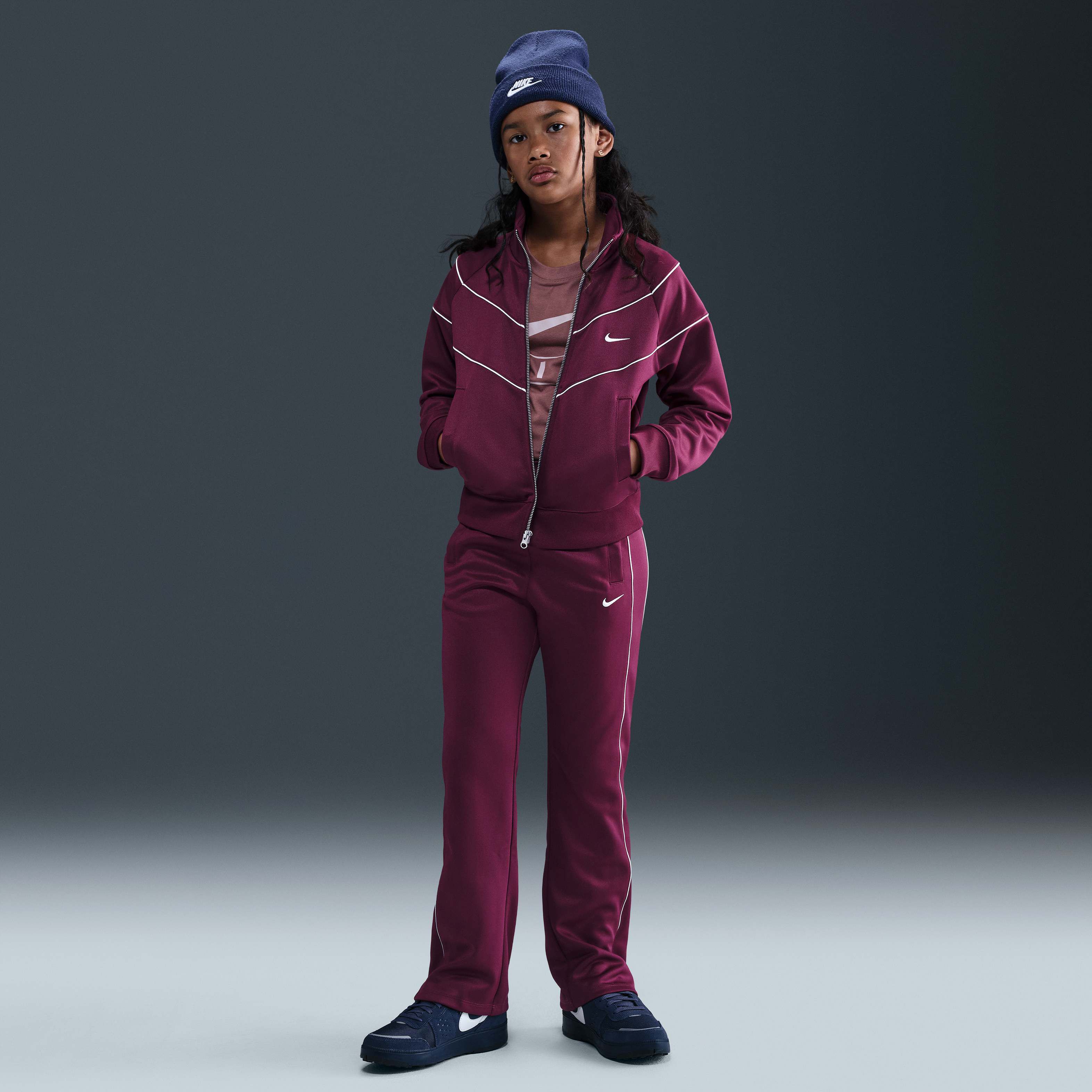 Nike Sportswear image number 0