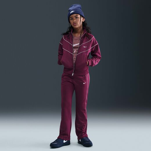 ستايل باي شوكس-نايكي, نايكي سبورتسوير, بنطال البدلة للأطفال الكبار (للبنات)