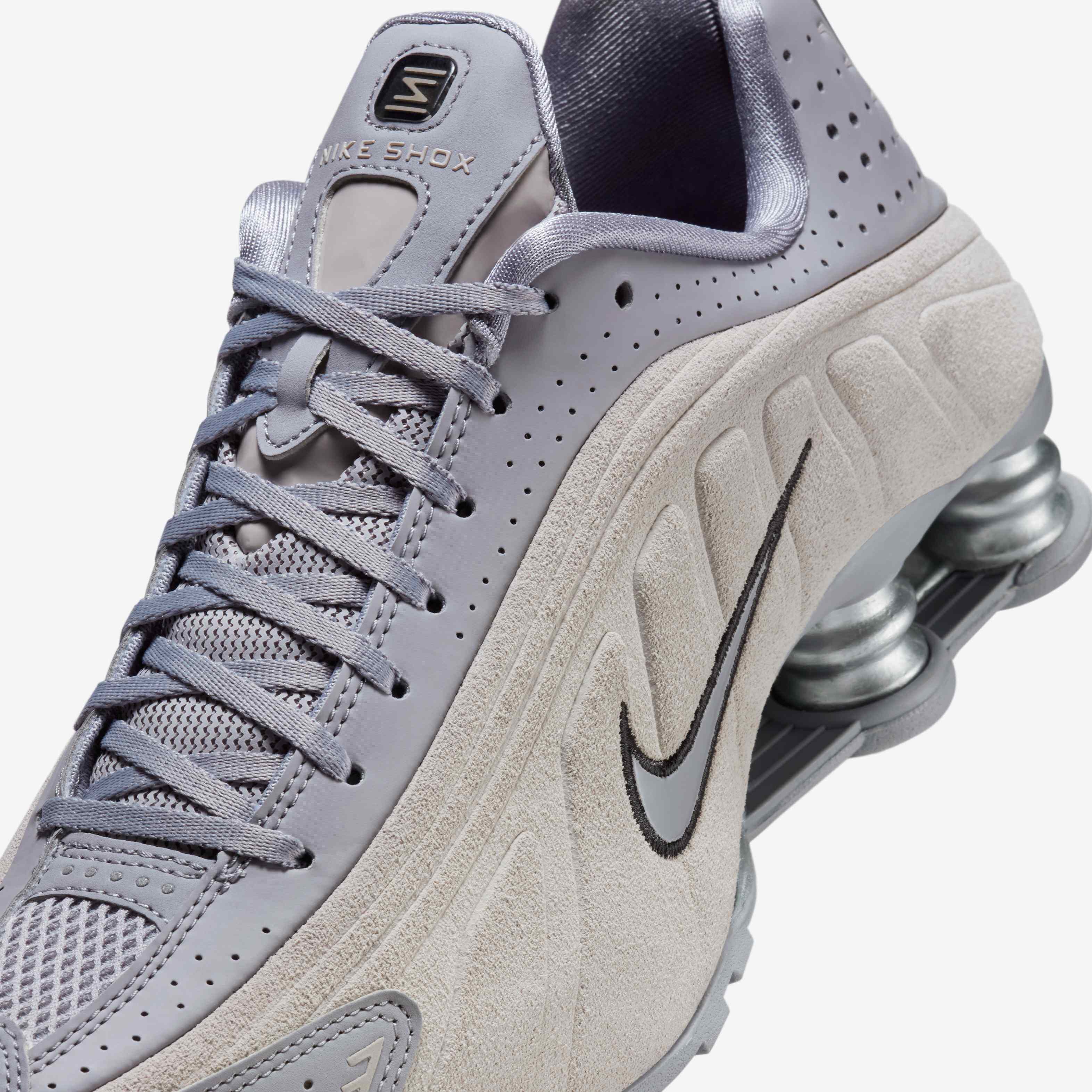 Nike Shox R4 image number 6