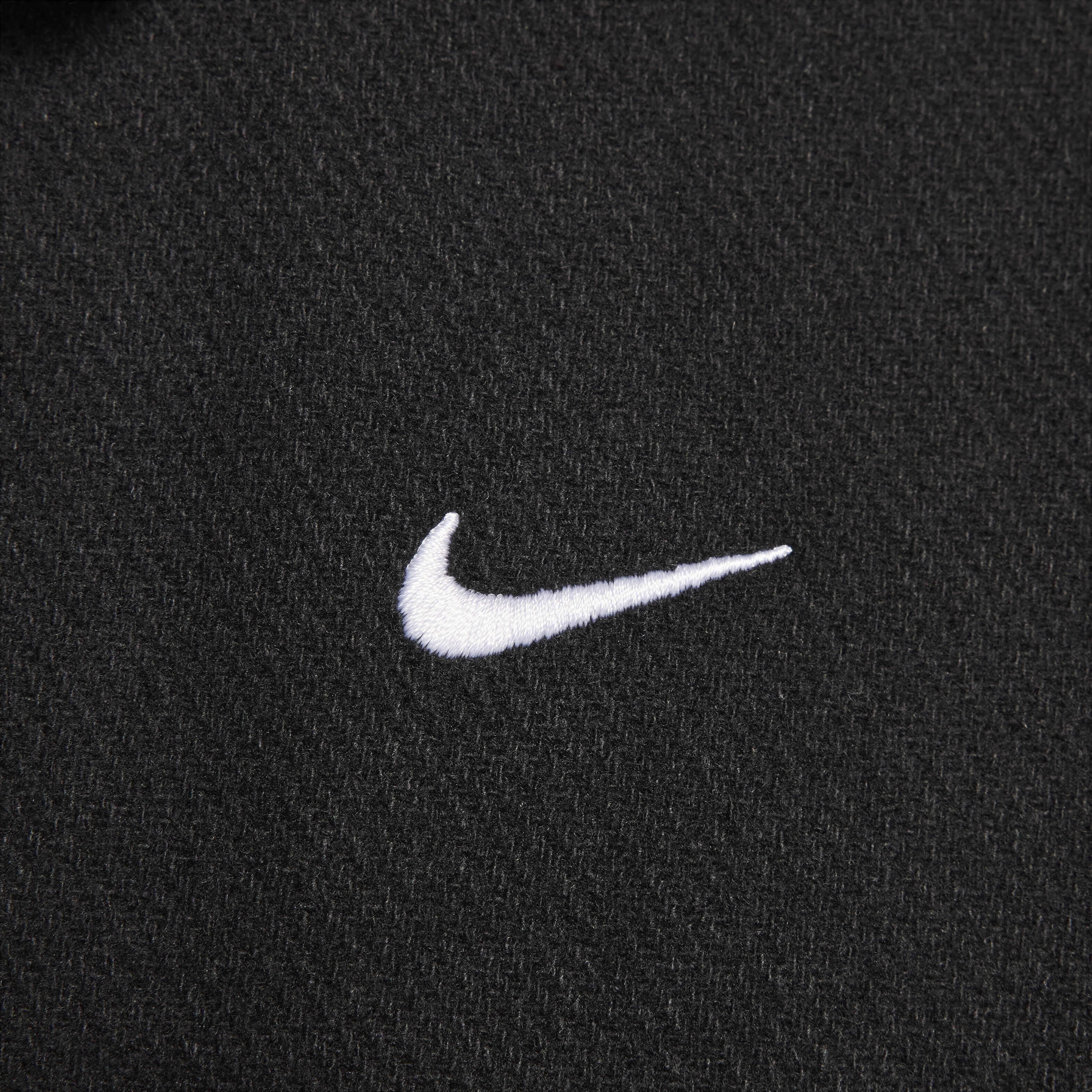 Nike Solo Swoosh image number 3