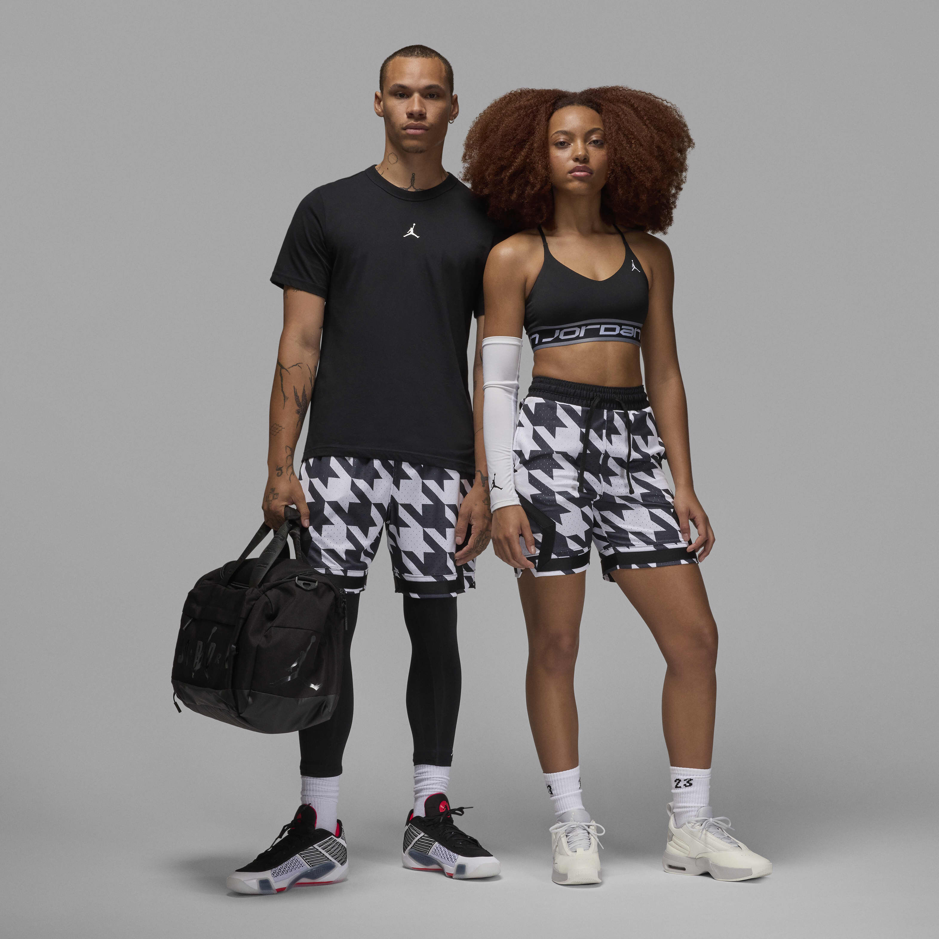 パンツ Air Jordan Sport Dri-FIT Diamond Shorts Air Jordan Sport Dri-FIT Mesh Diamond Shorts - Men's