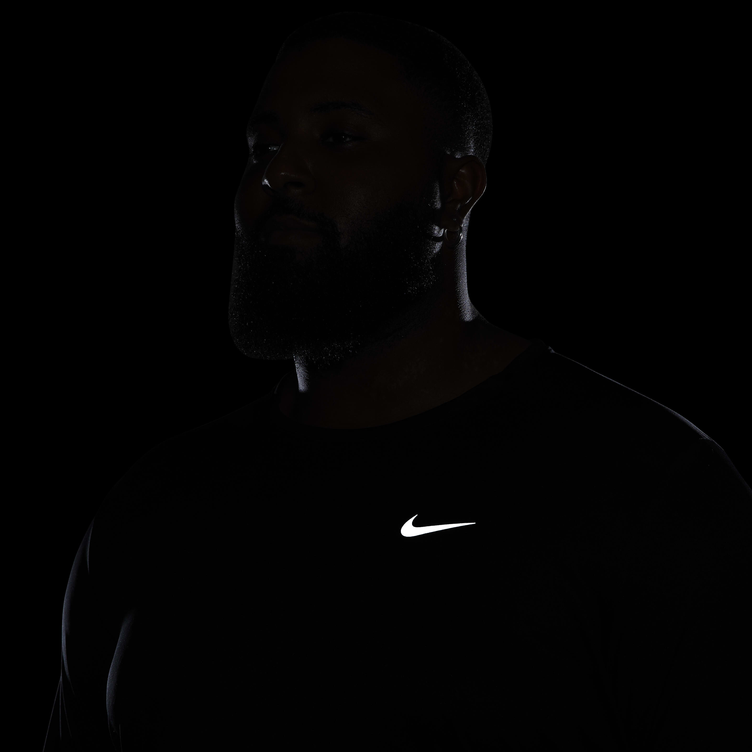 Nike Dri-FIT Miler image number 12