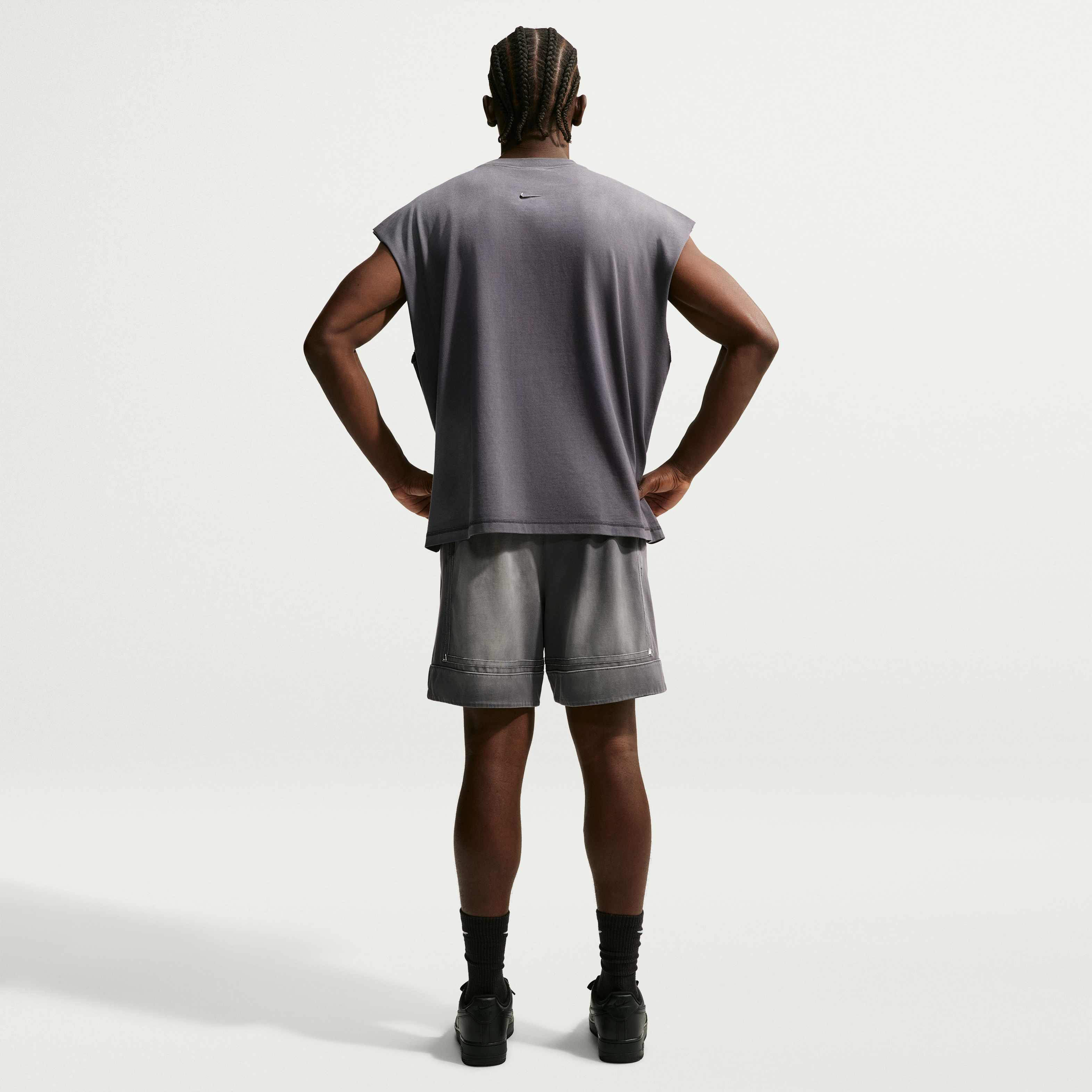 Ja Standard Issue image number 4