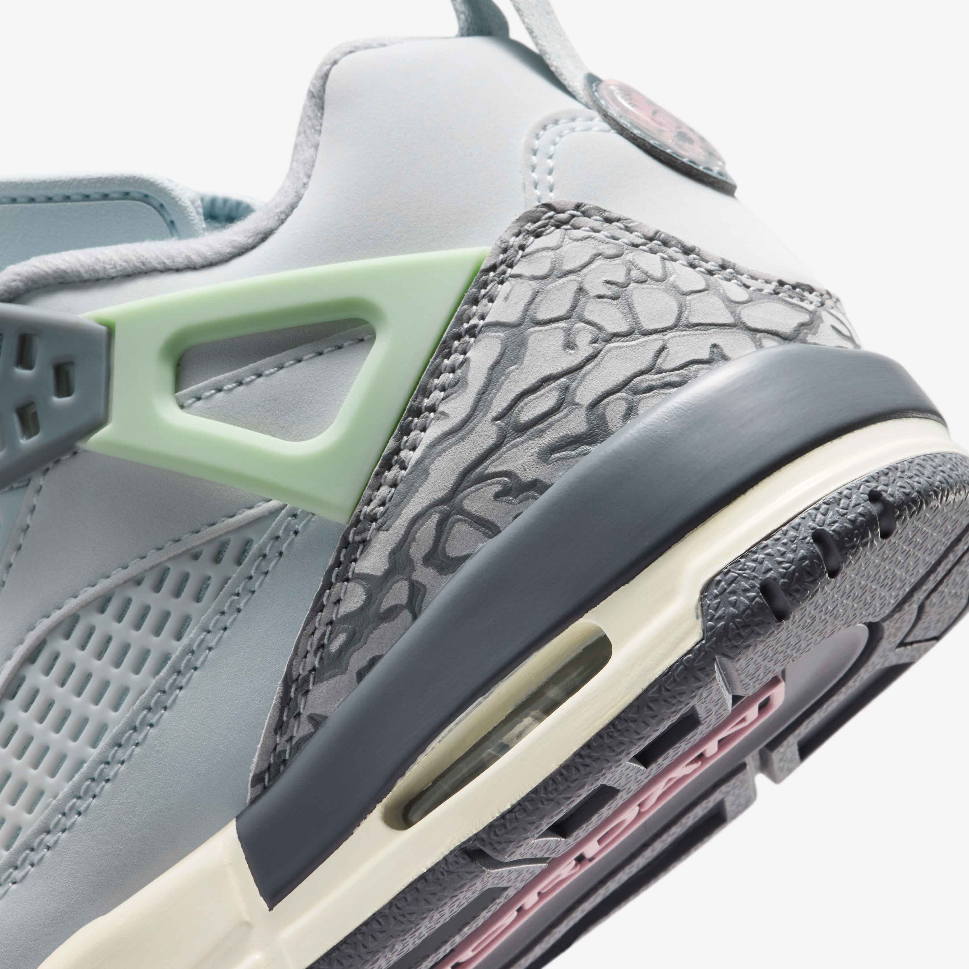 Jordan Spizike Low image number 7