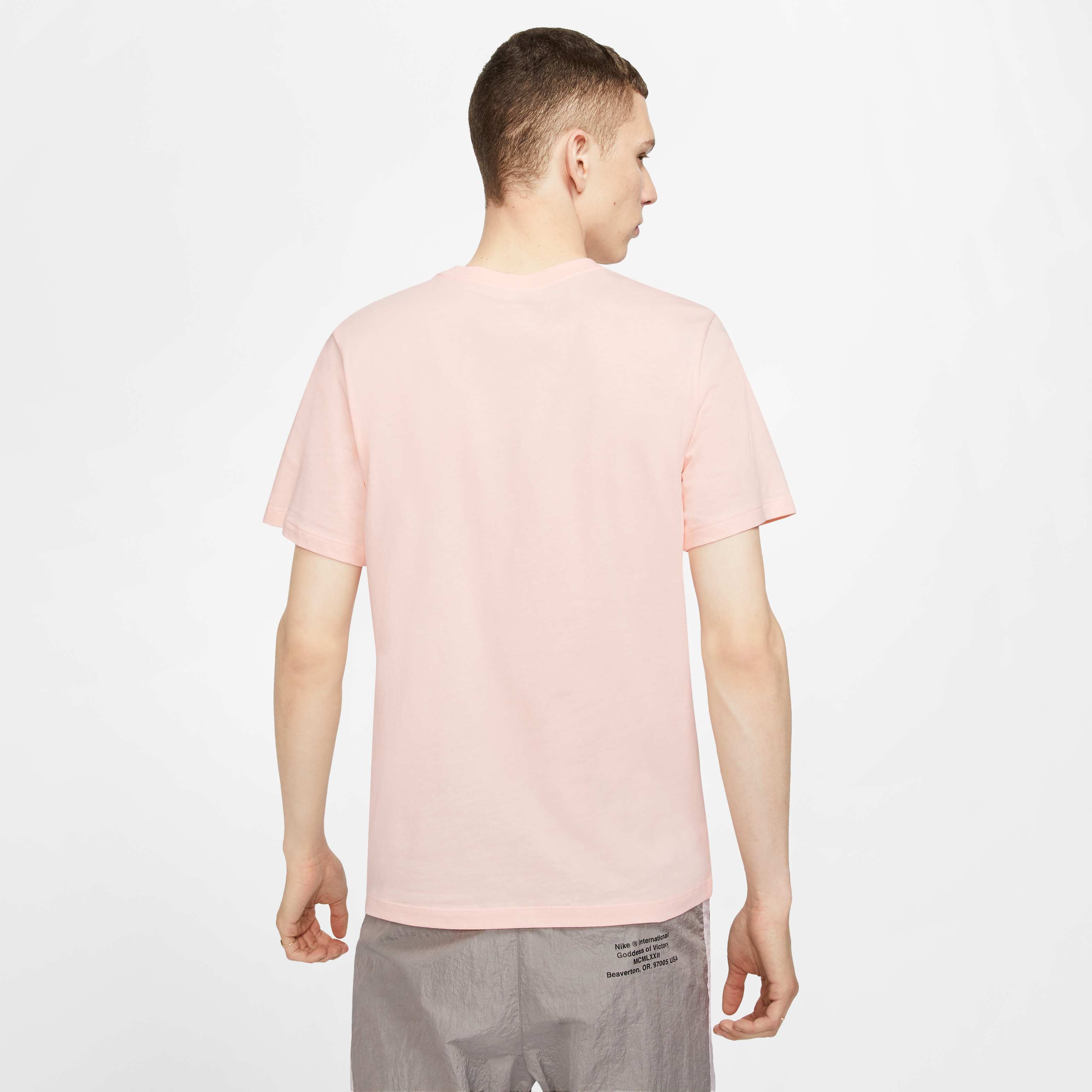 نايكي سبورتسوير كلوب image number 1