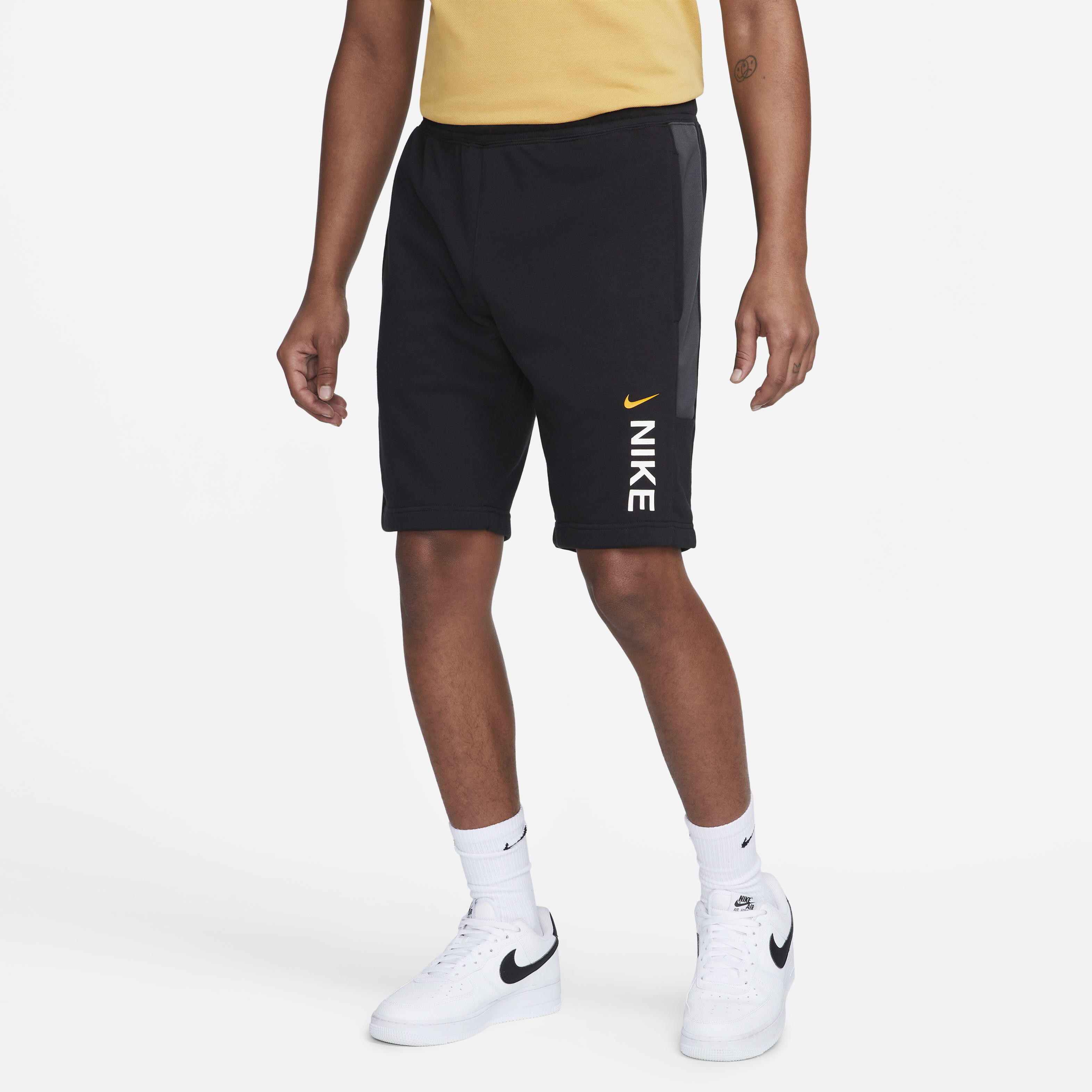 Nike Sportswear Hybrid image number 0