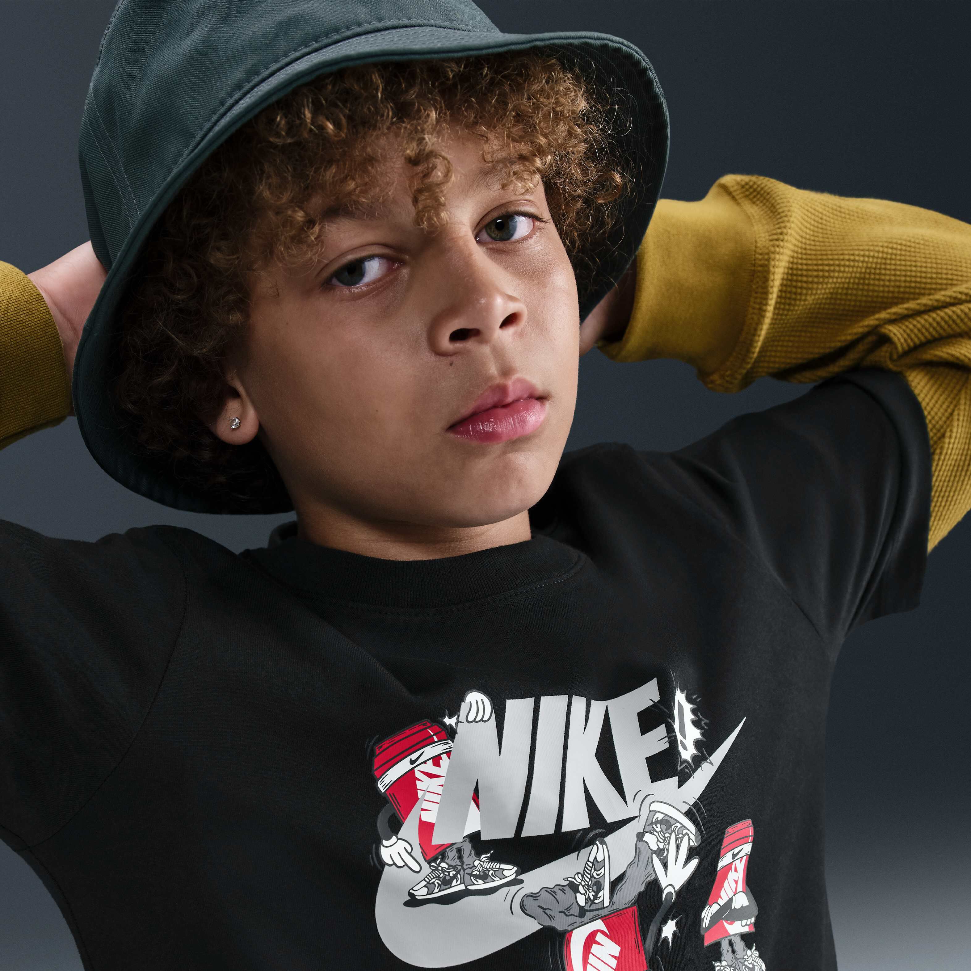 نايكي سبورتسوير image number 2