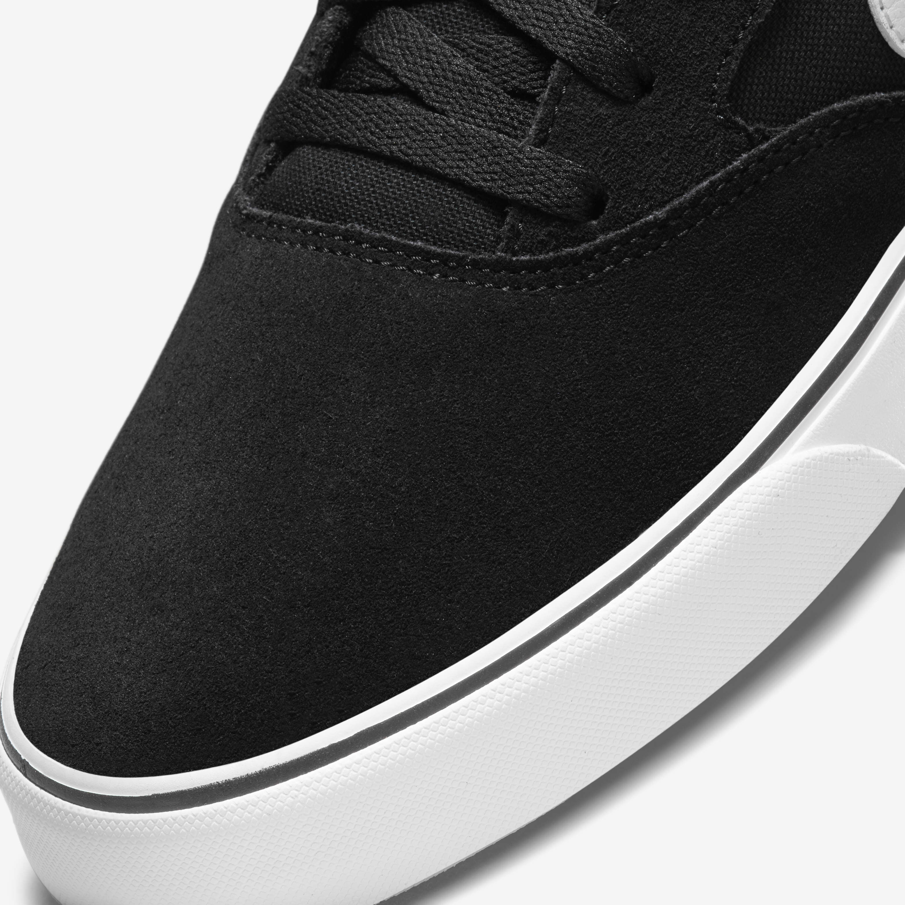 Nike shoes with 2 checks online