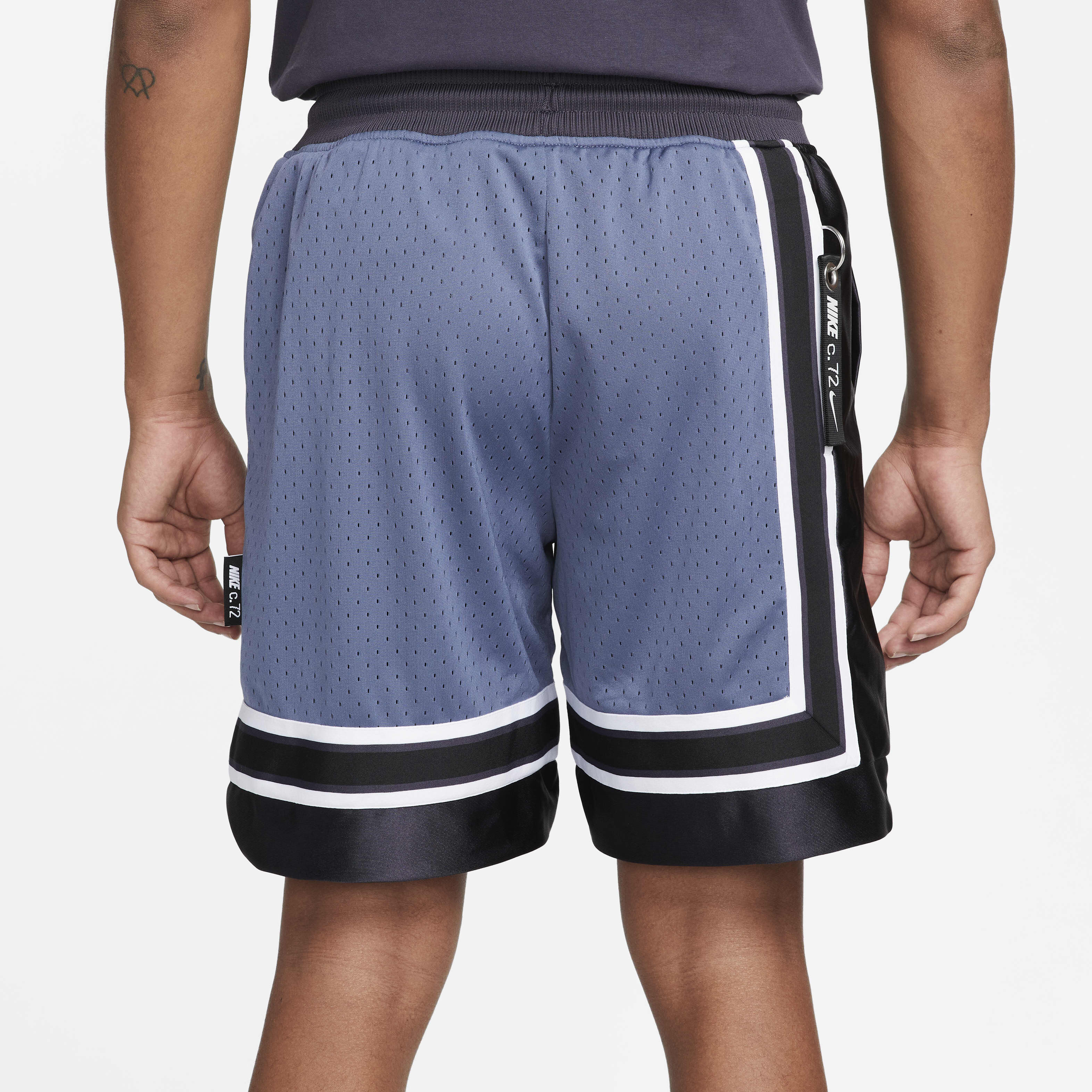 نايكي سيركا image number 2