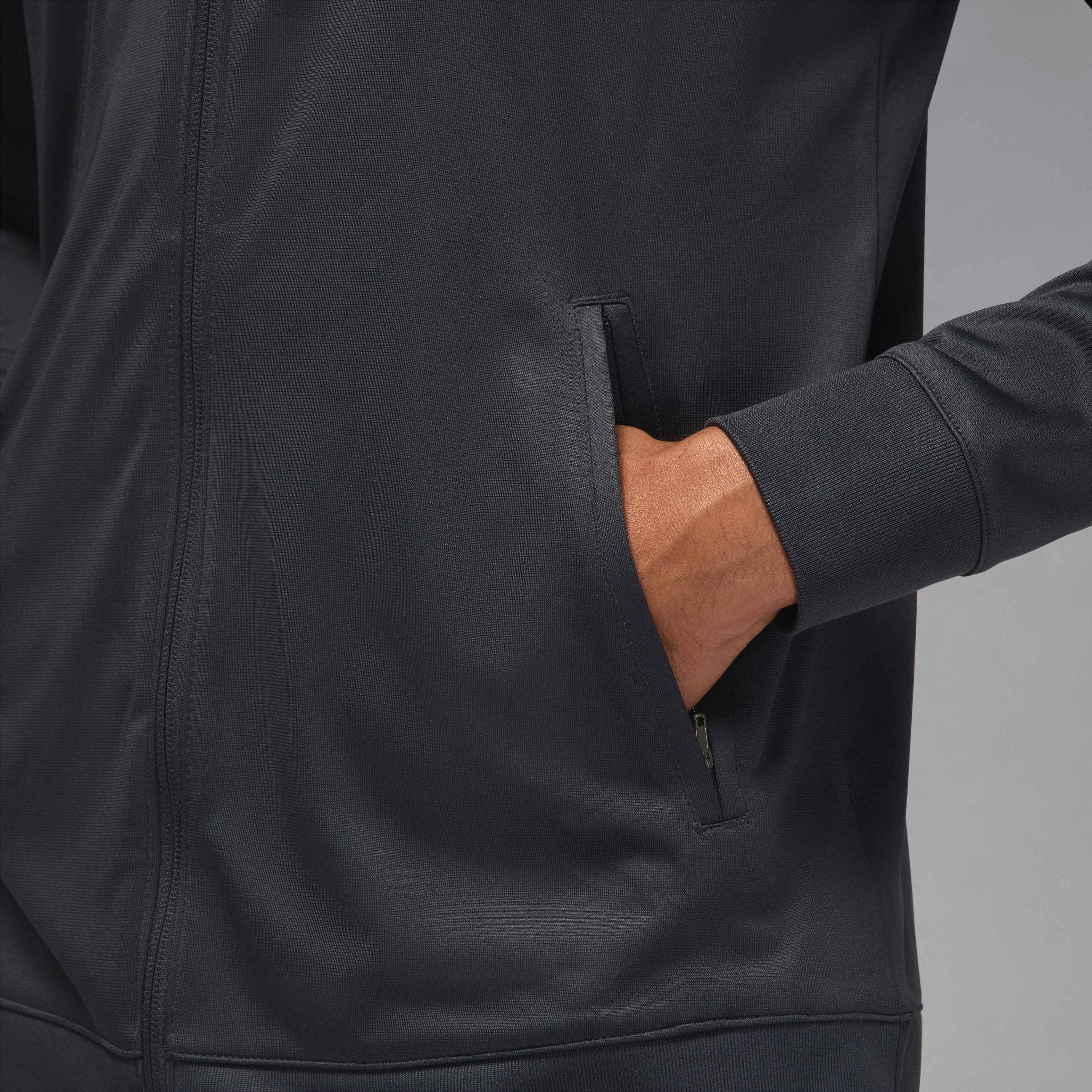 Paris Saint-Germain Strike Fourth image number 4