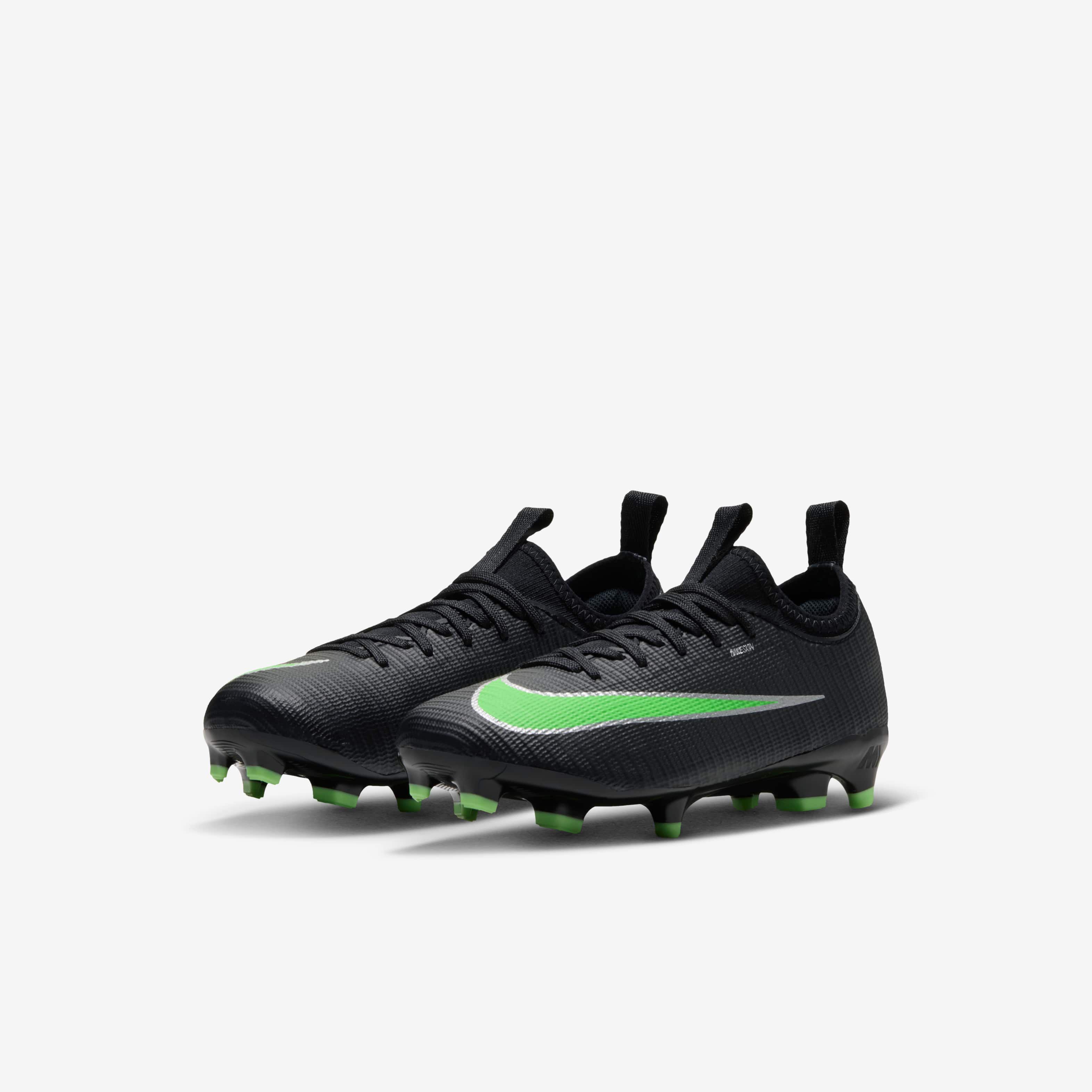 Nike Jr. Mercurial Vapor 17 Academy image number 4