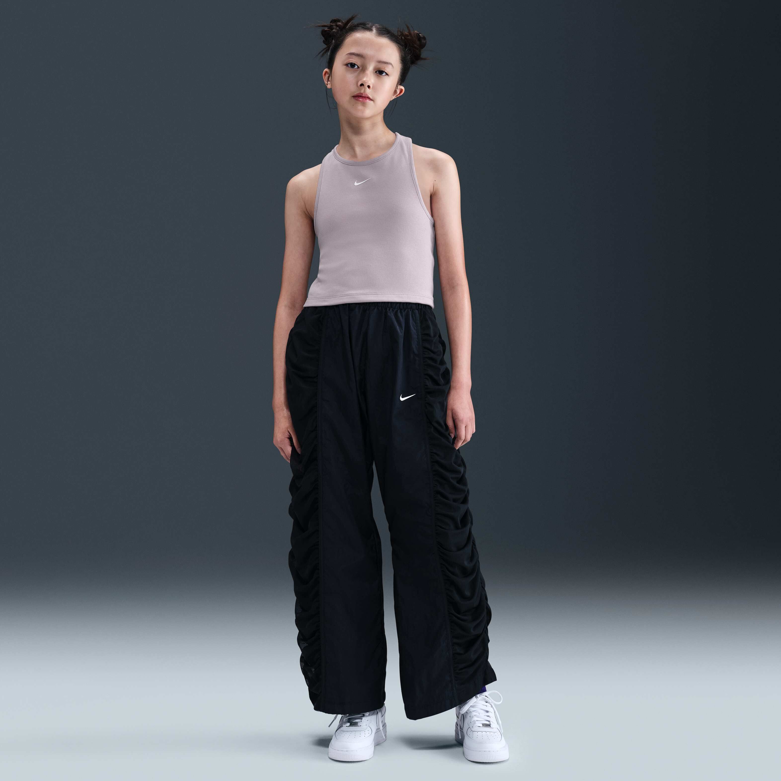 نايكي سبورتسوير image number 3