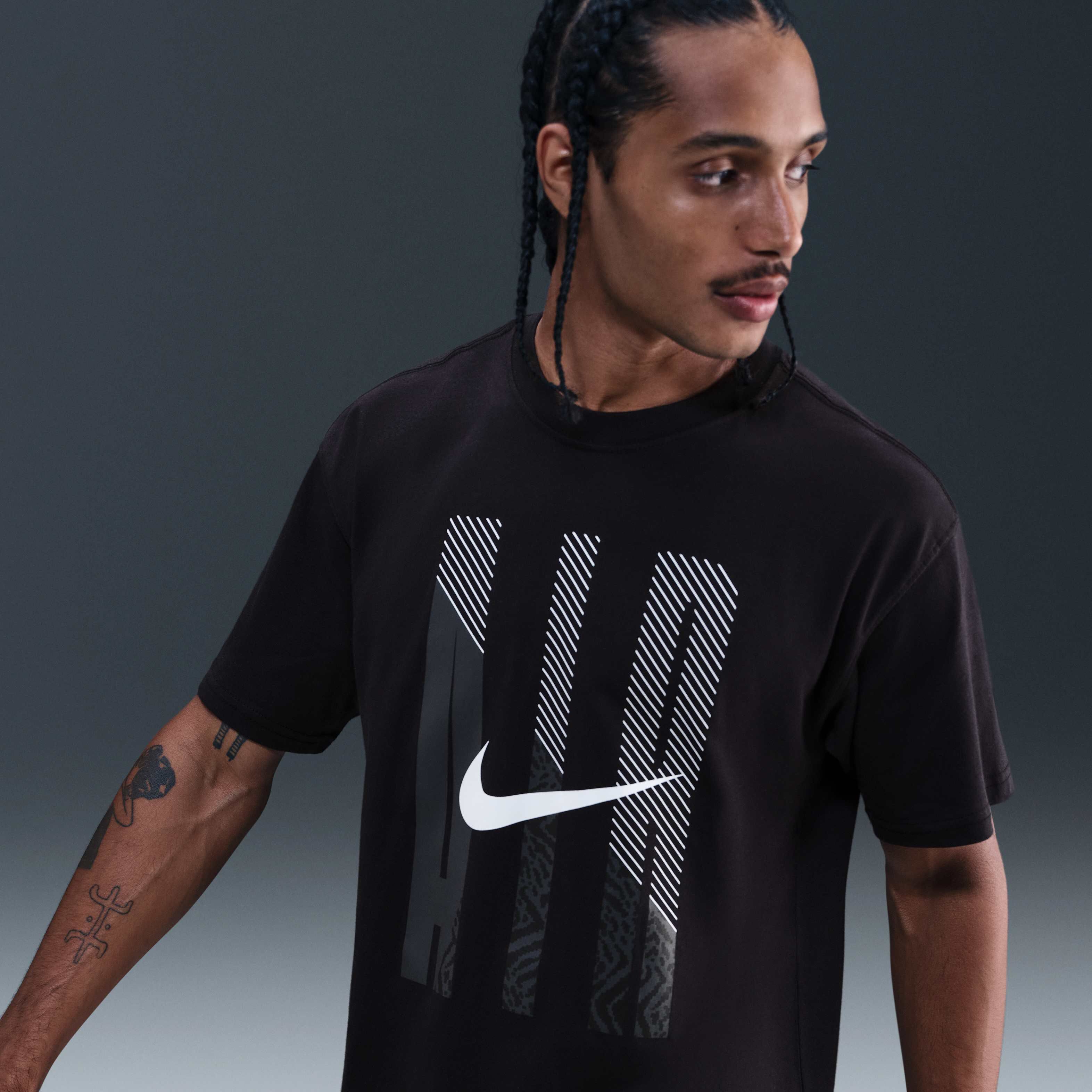 Nike Sportswear image number 0