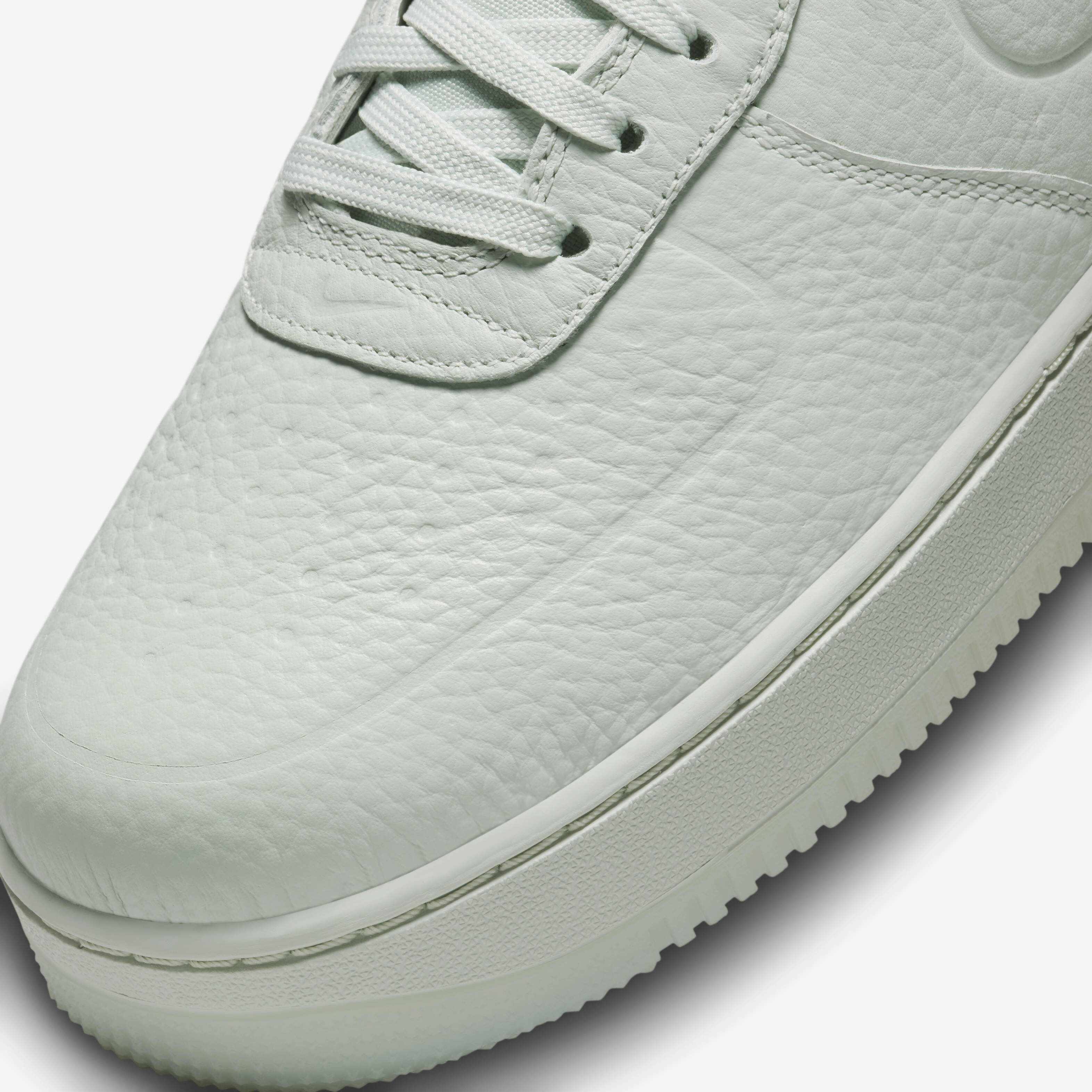 Nike Air Force 1 '07 Pro-Tech image number 6