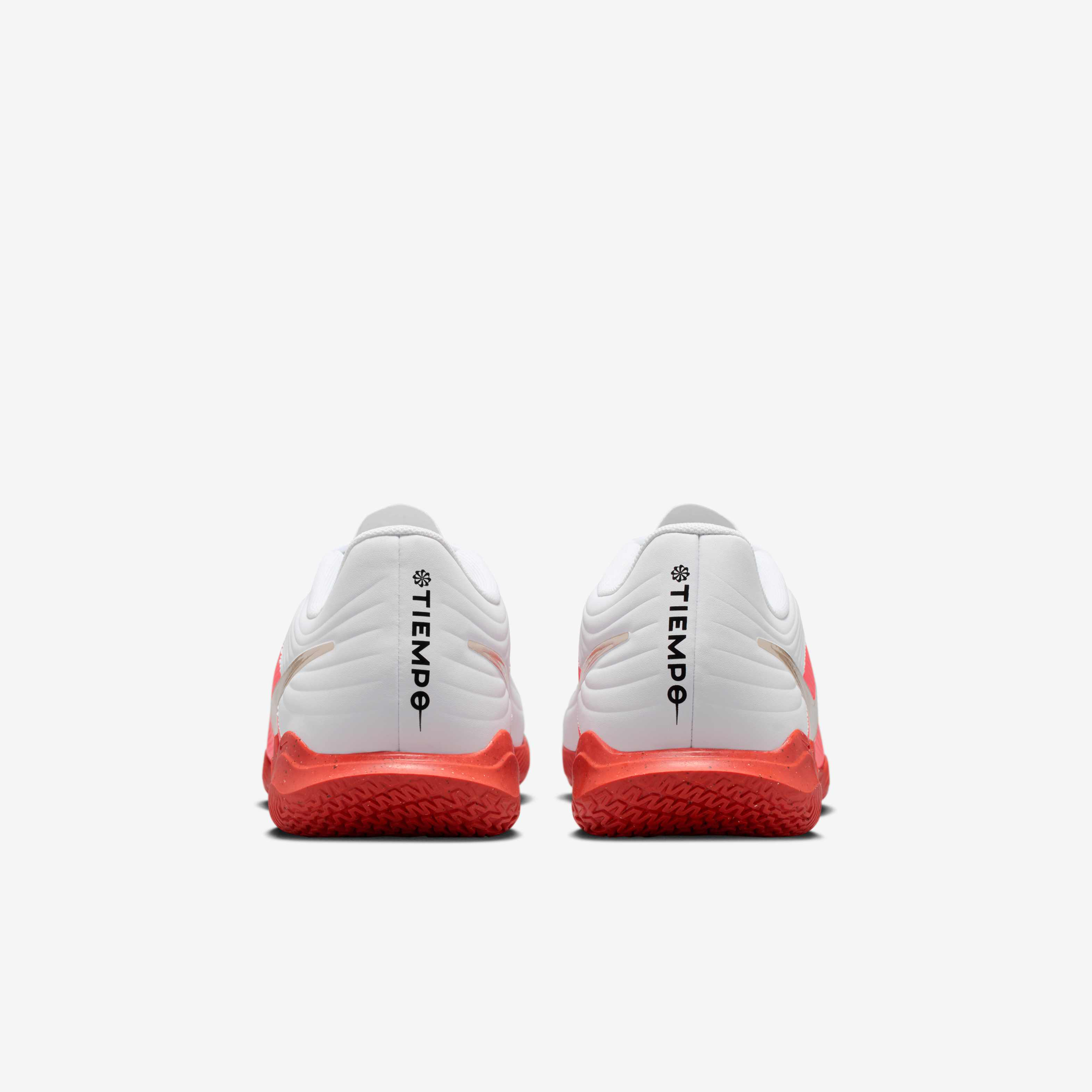 Zoom image
