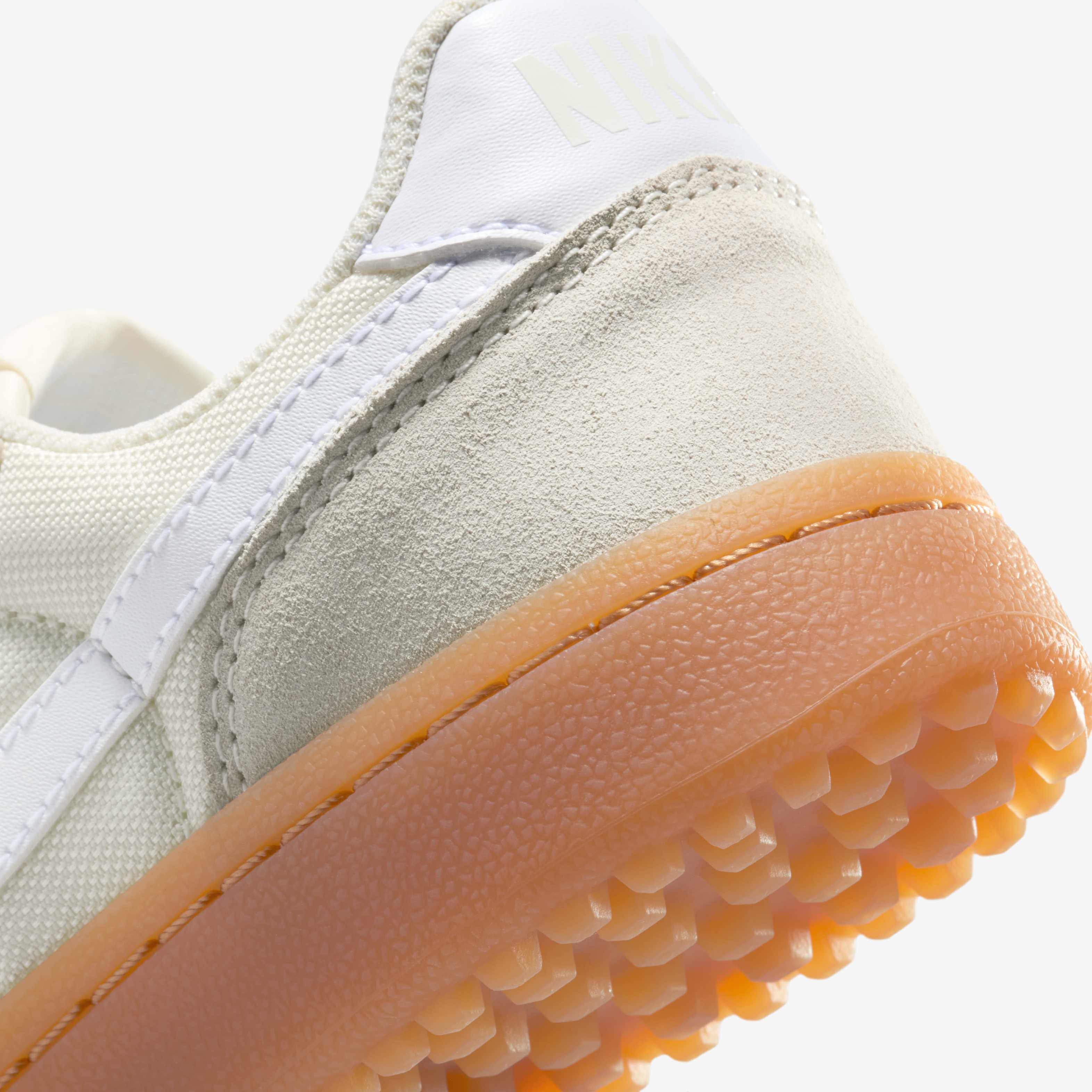 Nike Field General image number 7