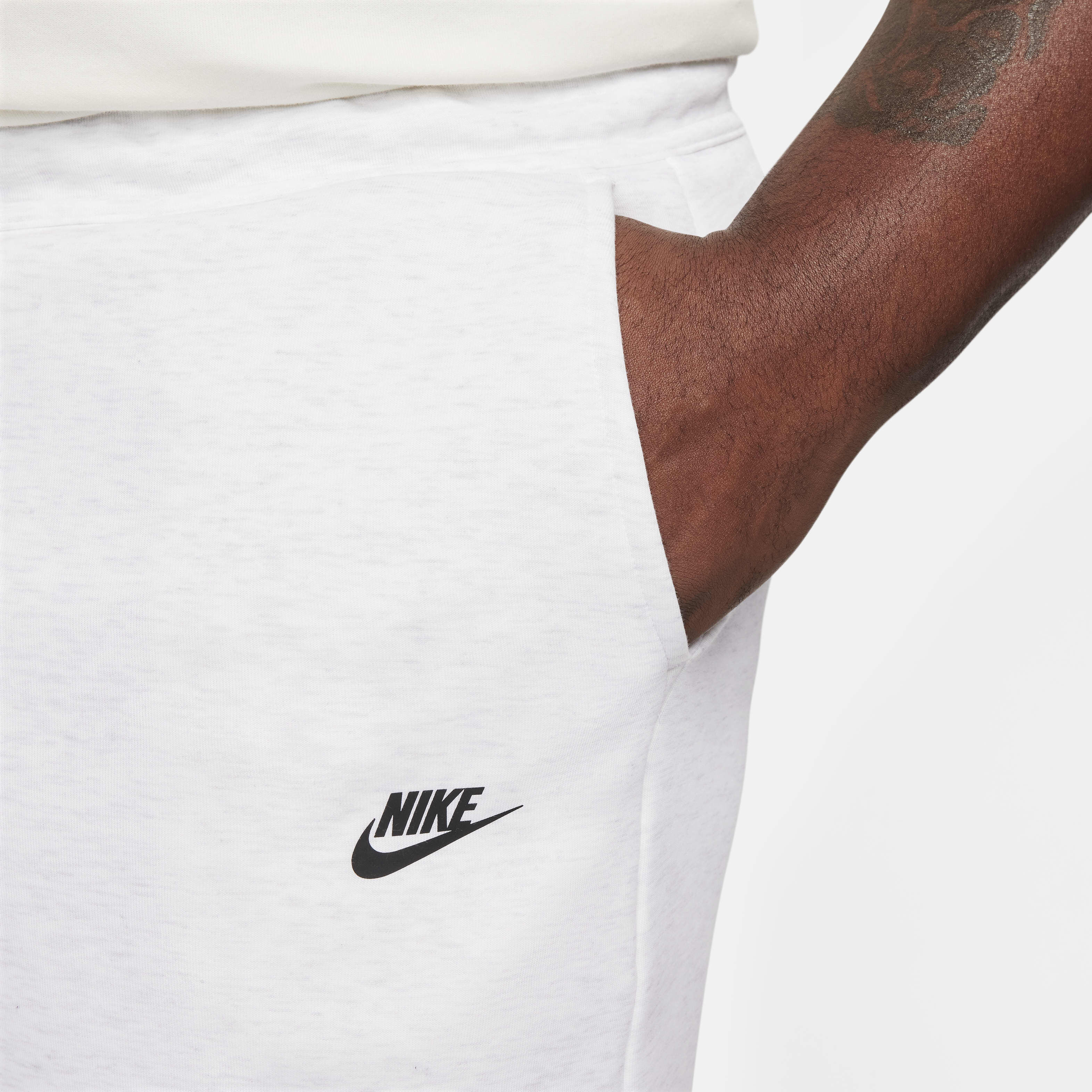Nike Sportswear Tech Fleece image number 13