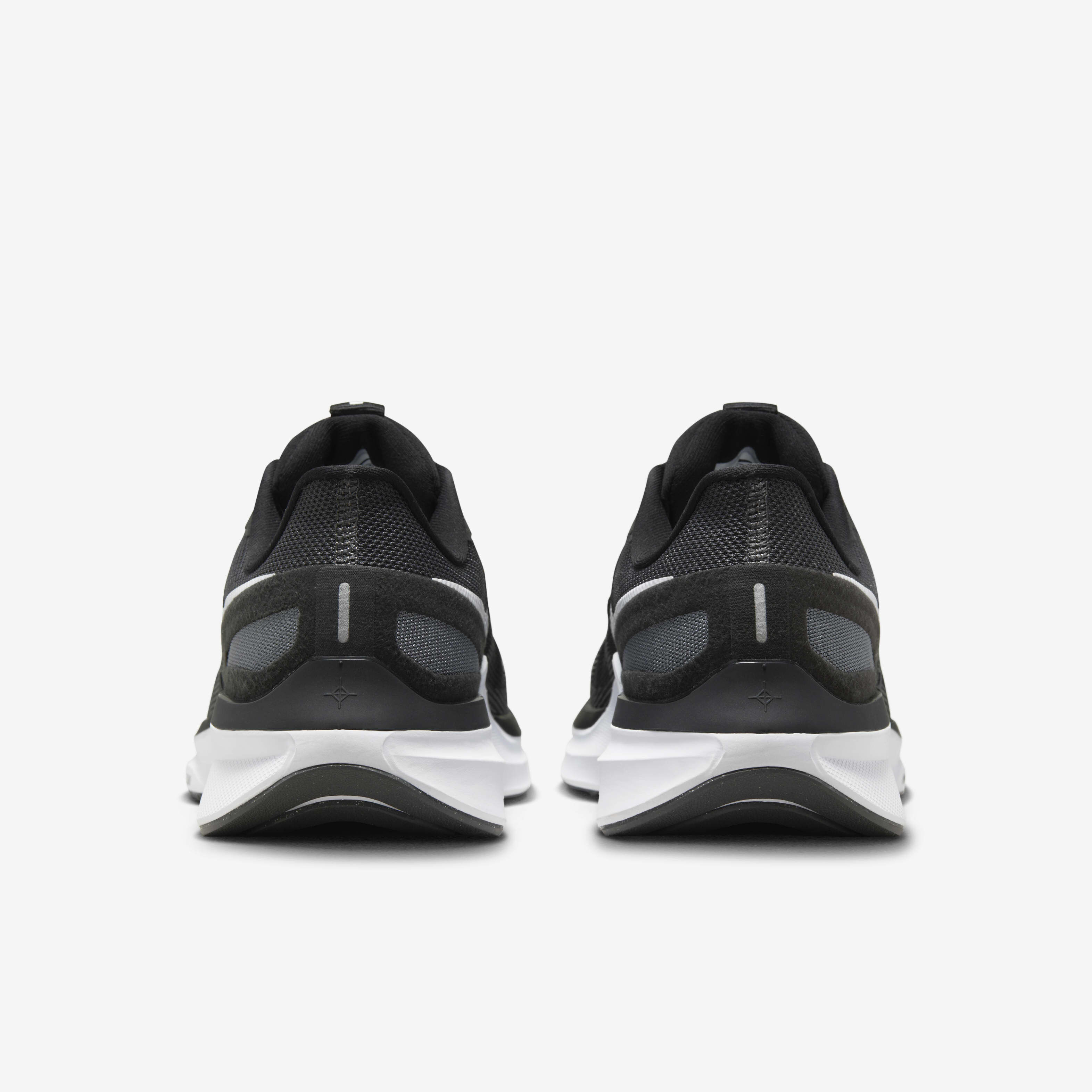 Buy Nike Structure 25 Men s Road Running Shoes Extra Wide Nike Kuwait Official
