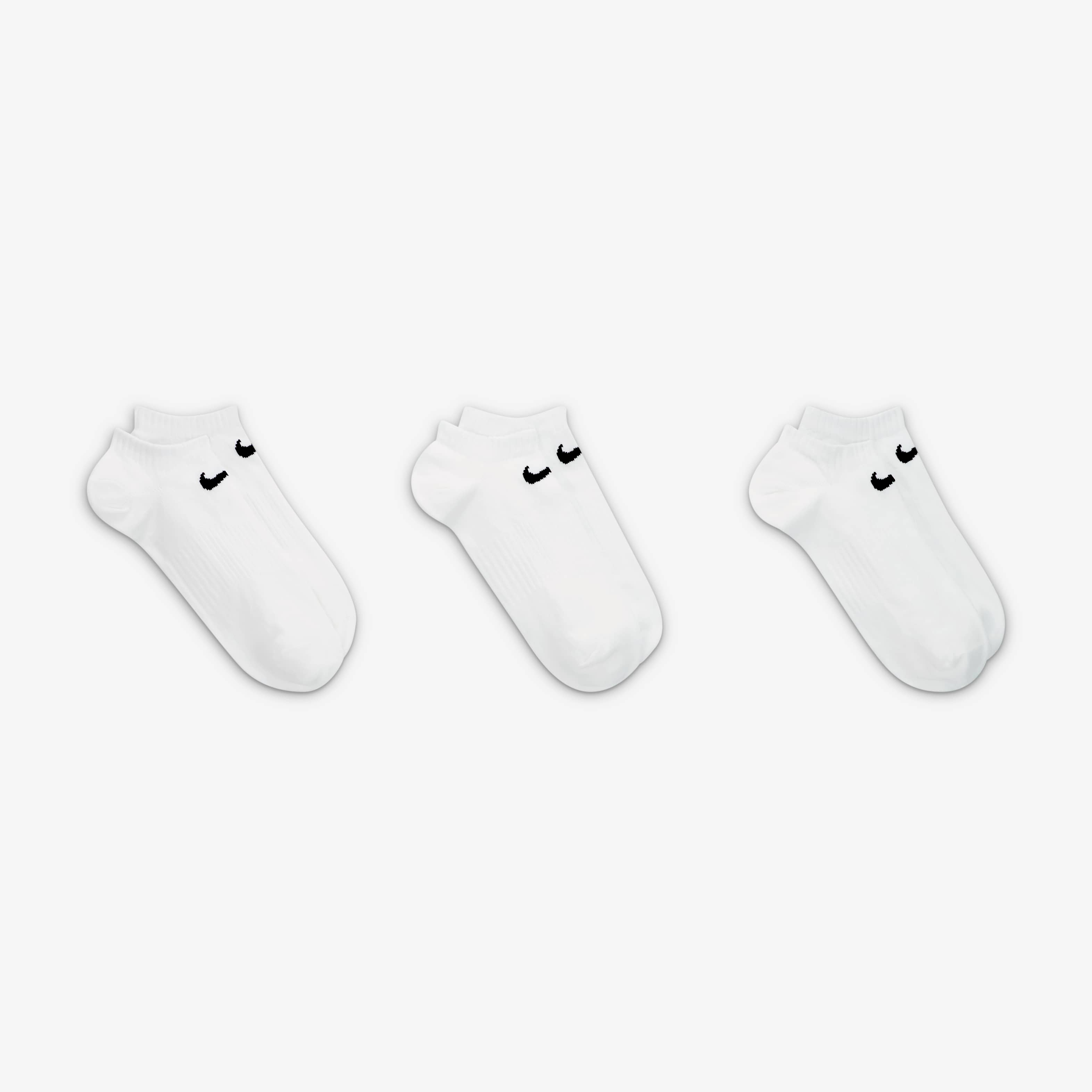 Nike Performance Lightweight image number 2