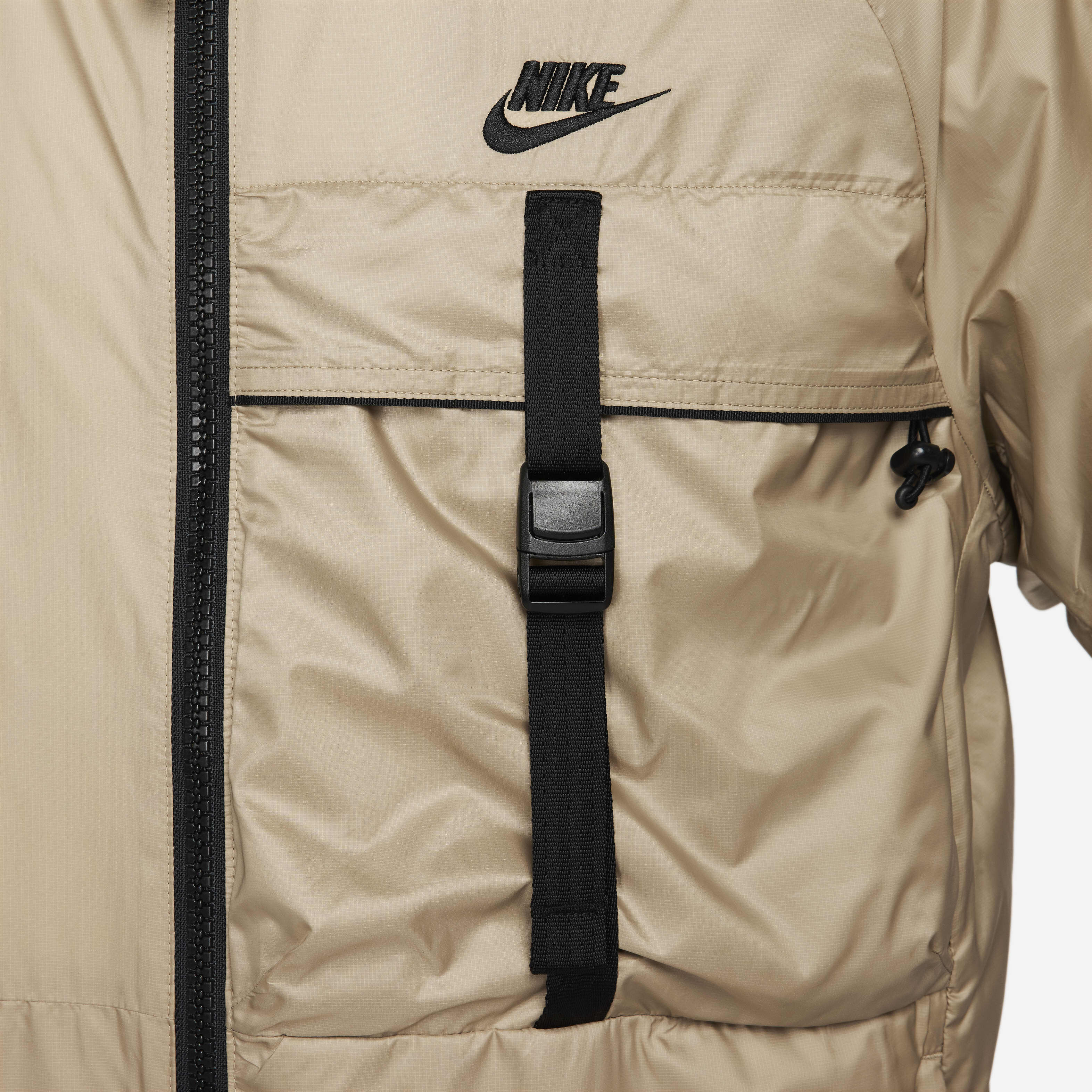 Nike Sportswear Tech Woven image number 3