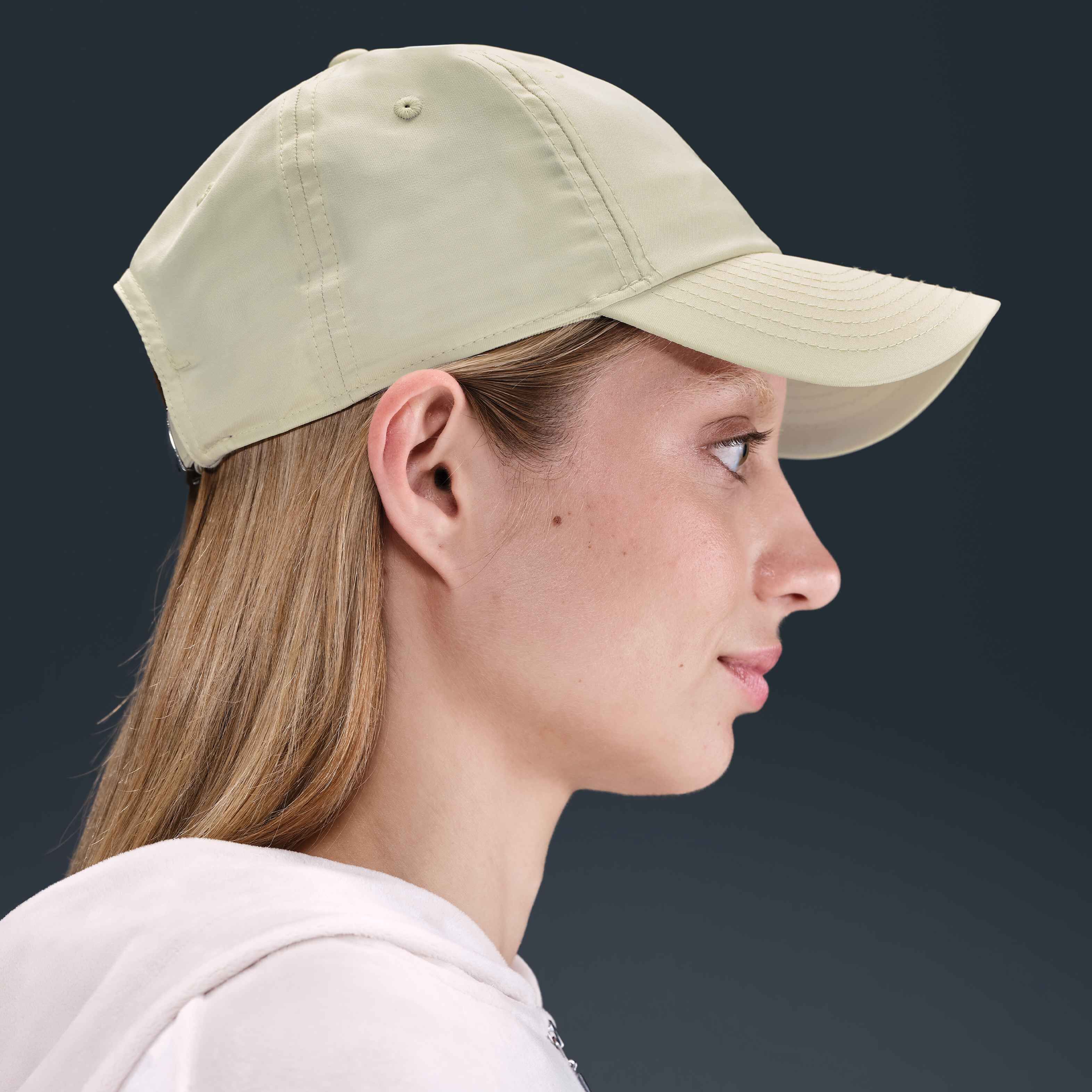 Nike Dri-FIT Club image number 3