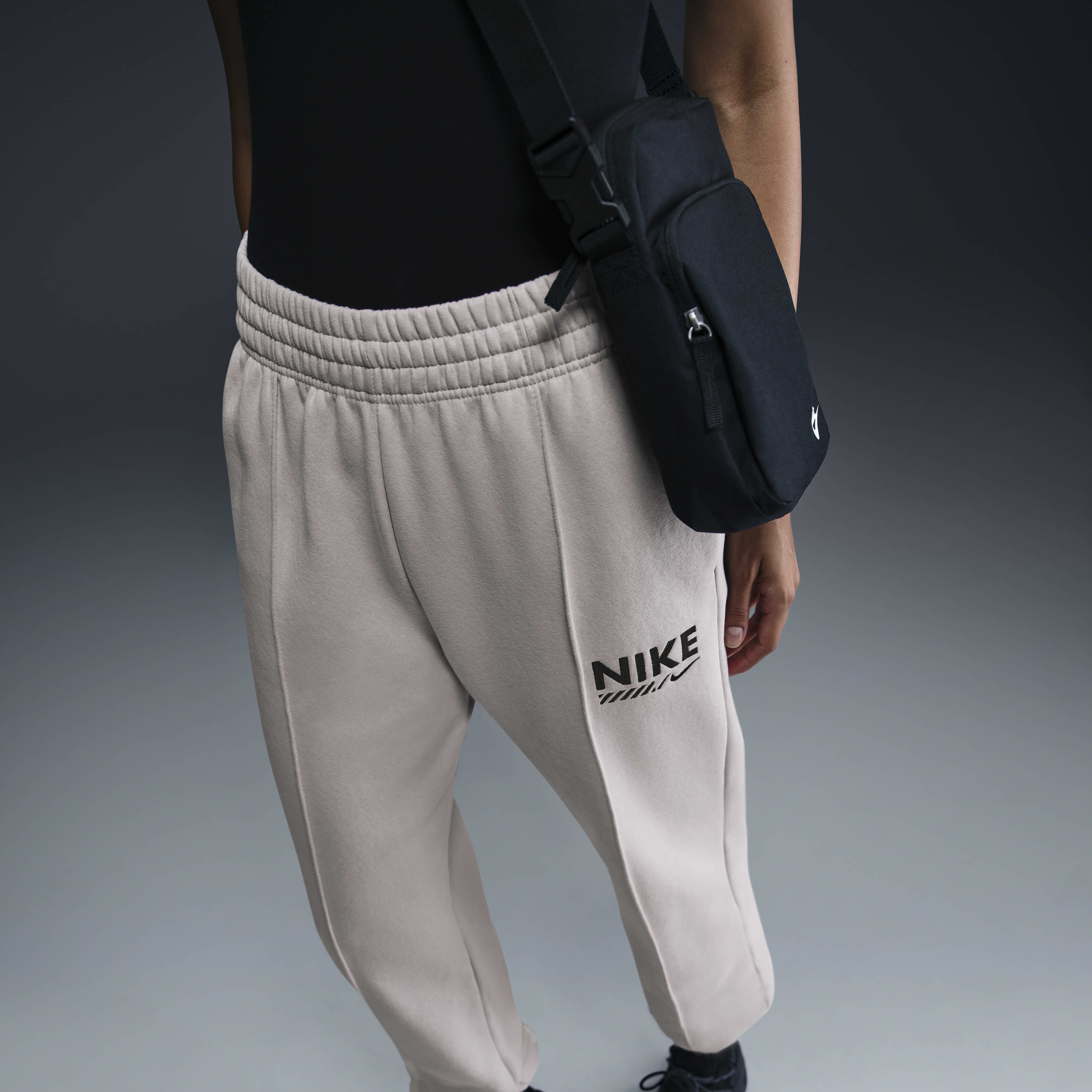 Nike Sportswear image number 4