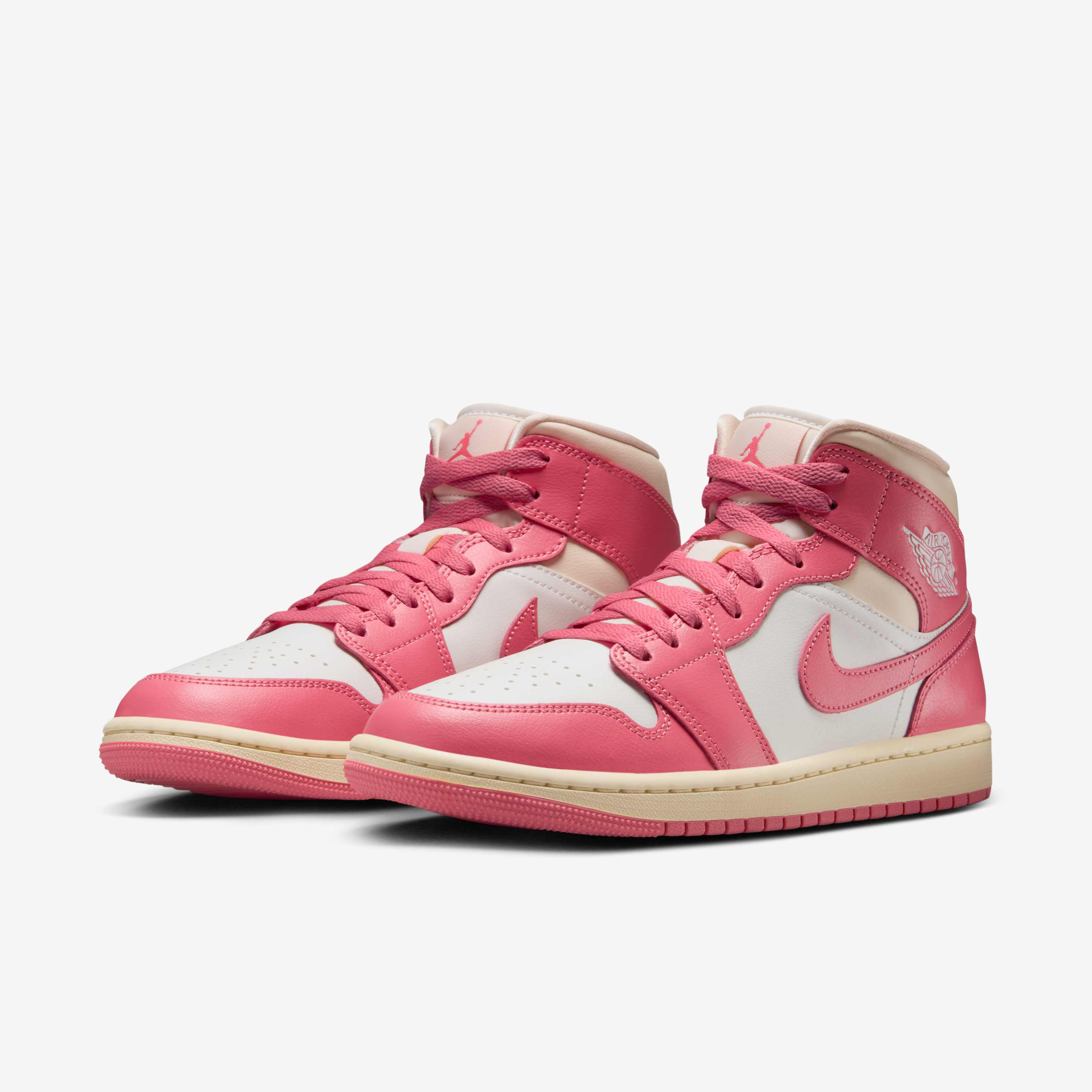 Air Jordan 1 Mid image number 4