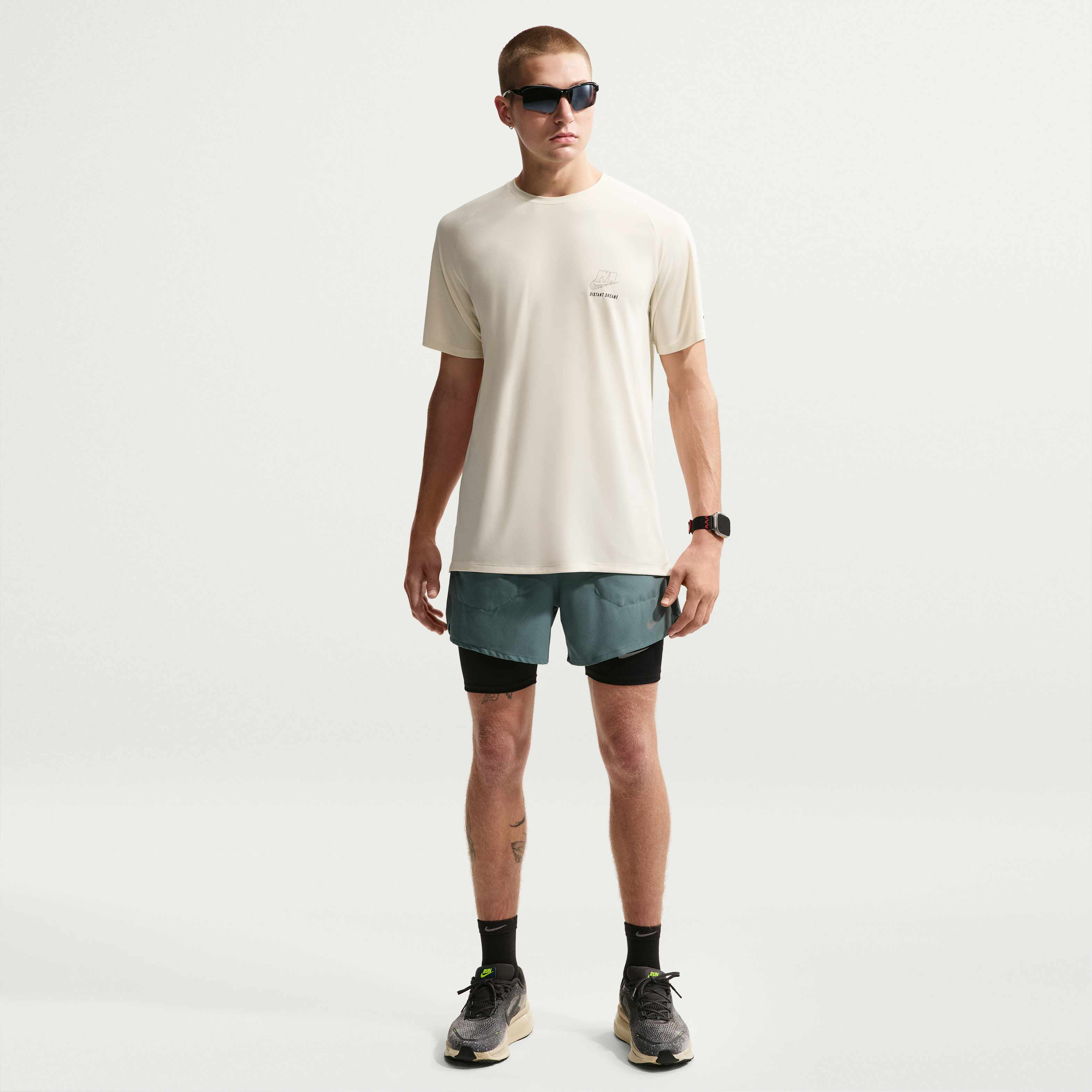 Nike Stride image number 3