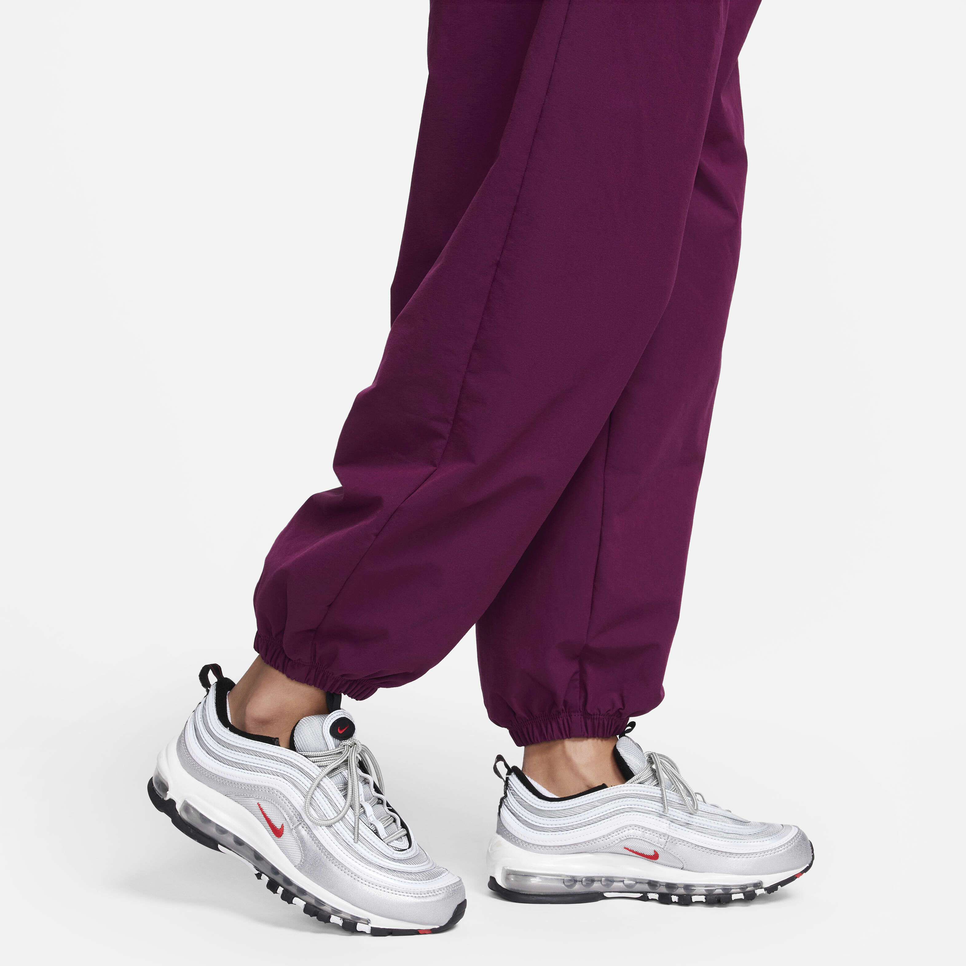 نايكي سبورتسوير تريند image number 4