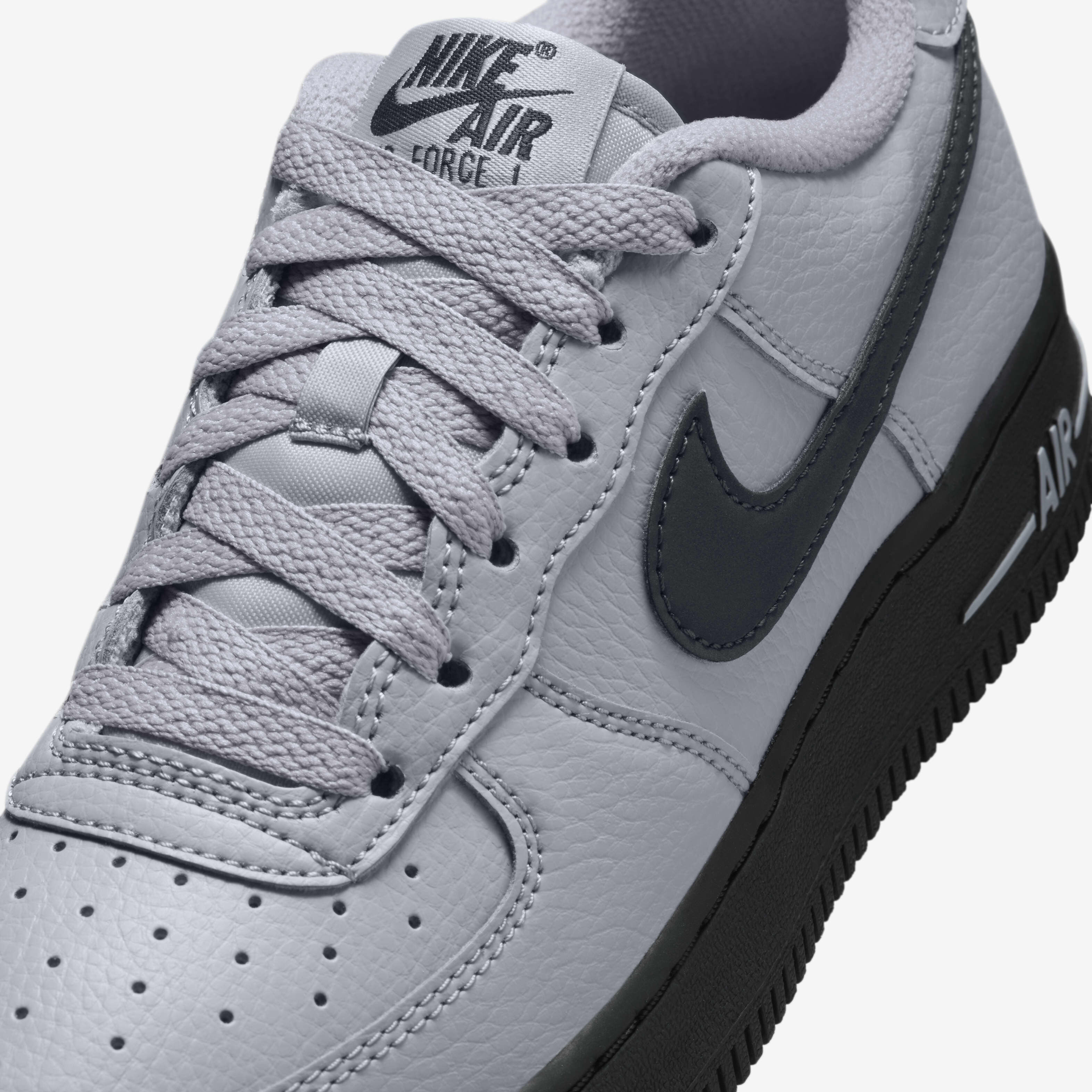 Nike Air Force 1 image number 6