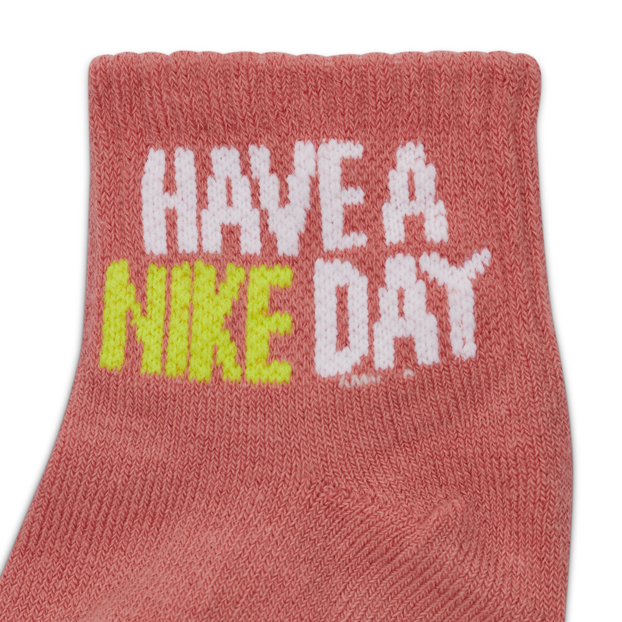 Nike "Art of Play" Gripper Ankle Socks (3 Pairs) image number 1