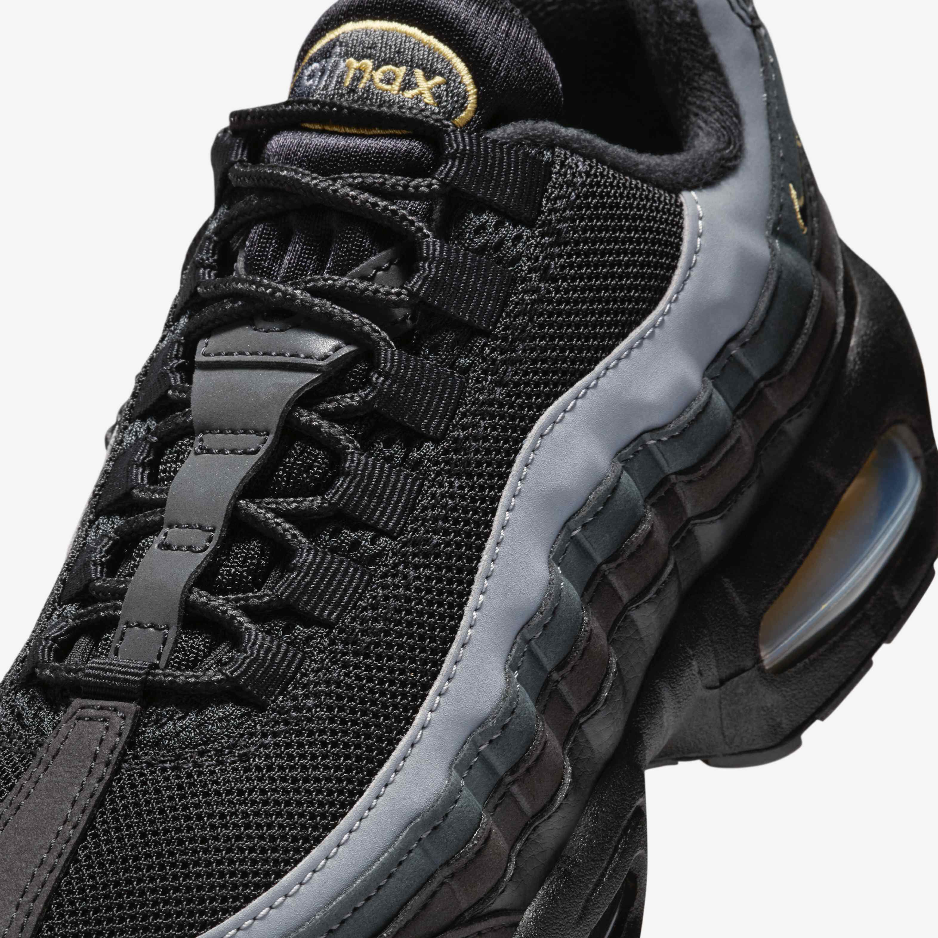 Nike Air Max 95 image number 6