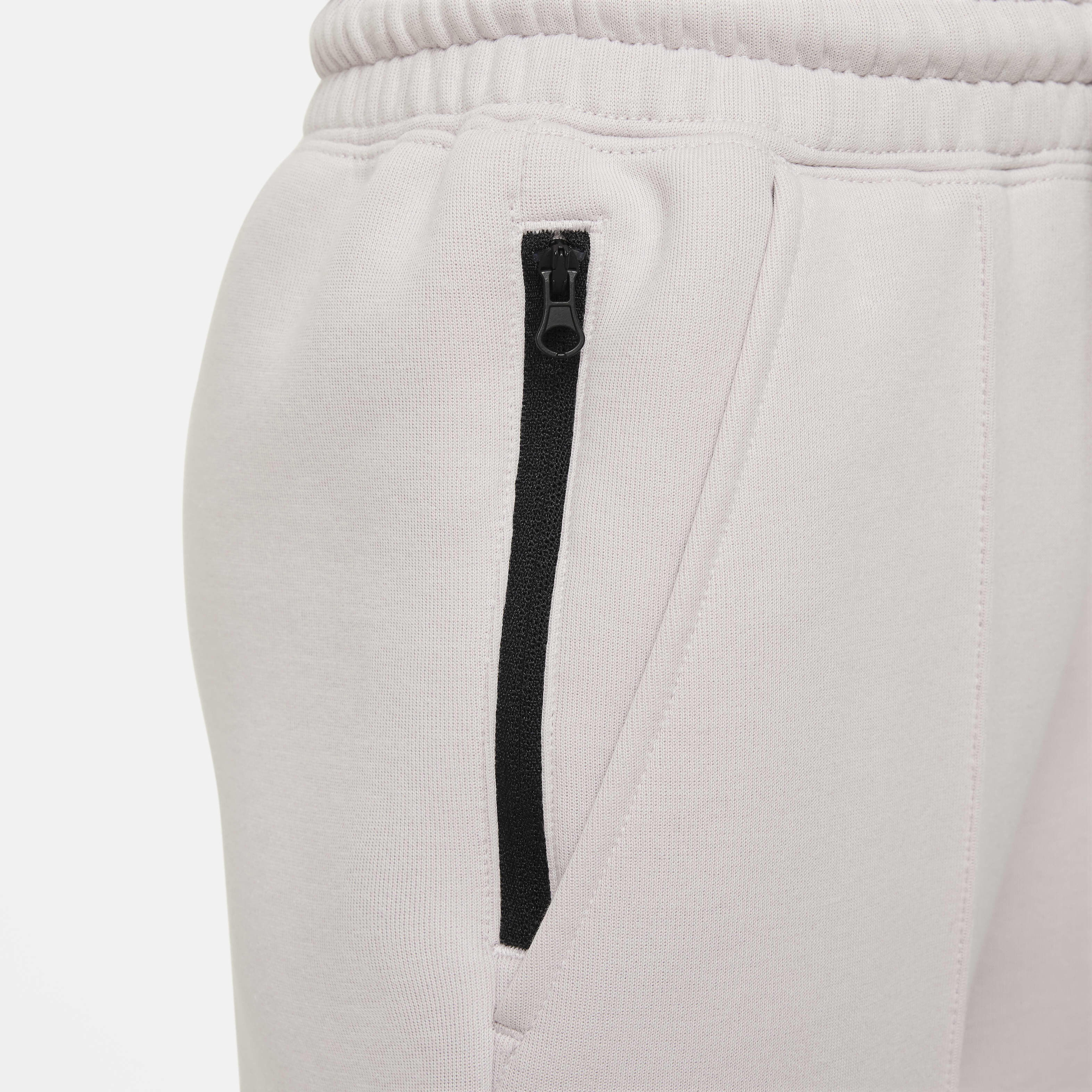 Nike Sportswear Tech Fleece image number 3