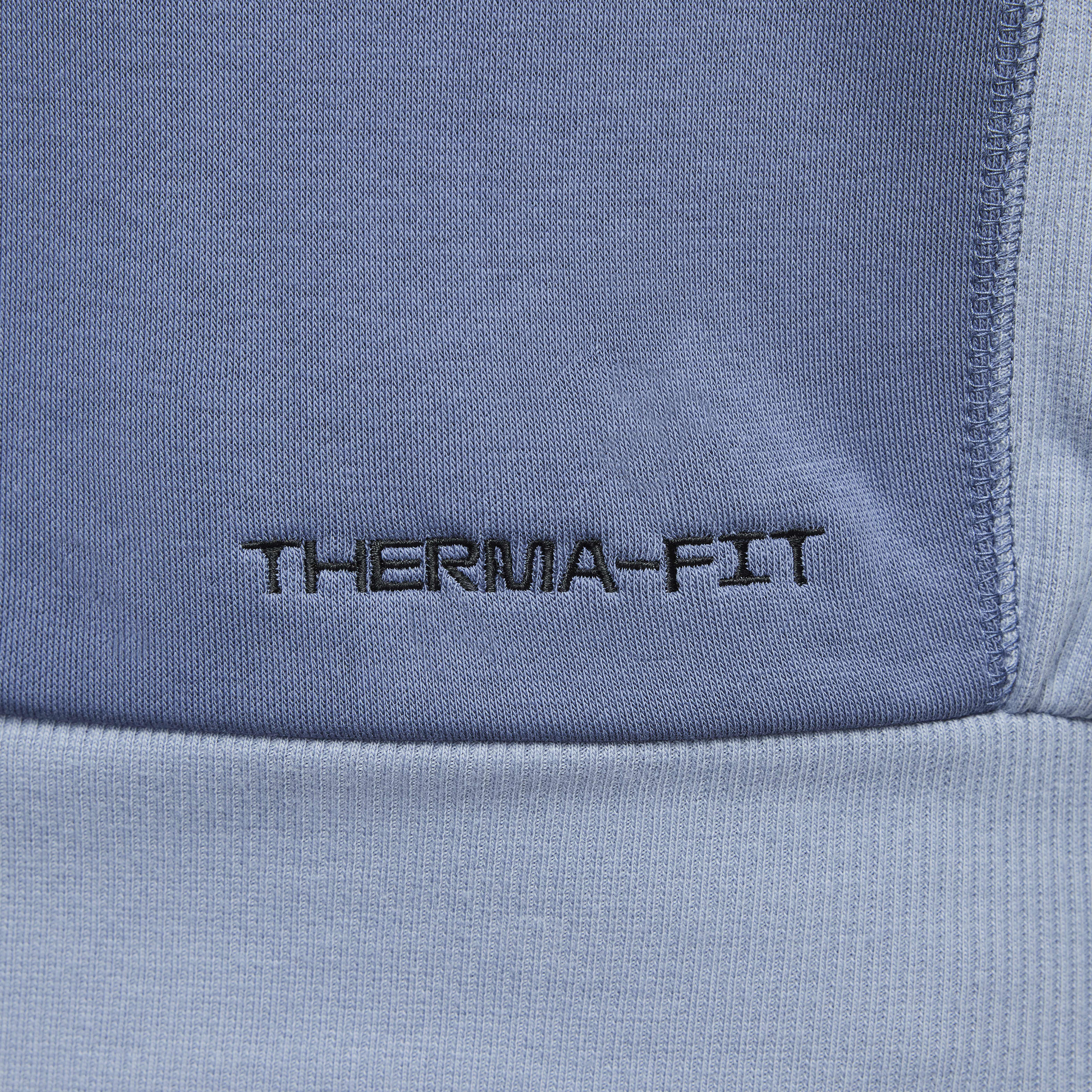 LeBron Standard Issue image number 9