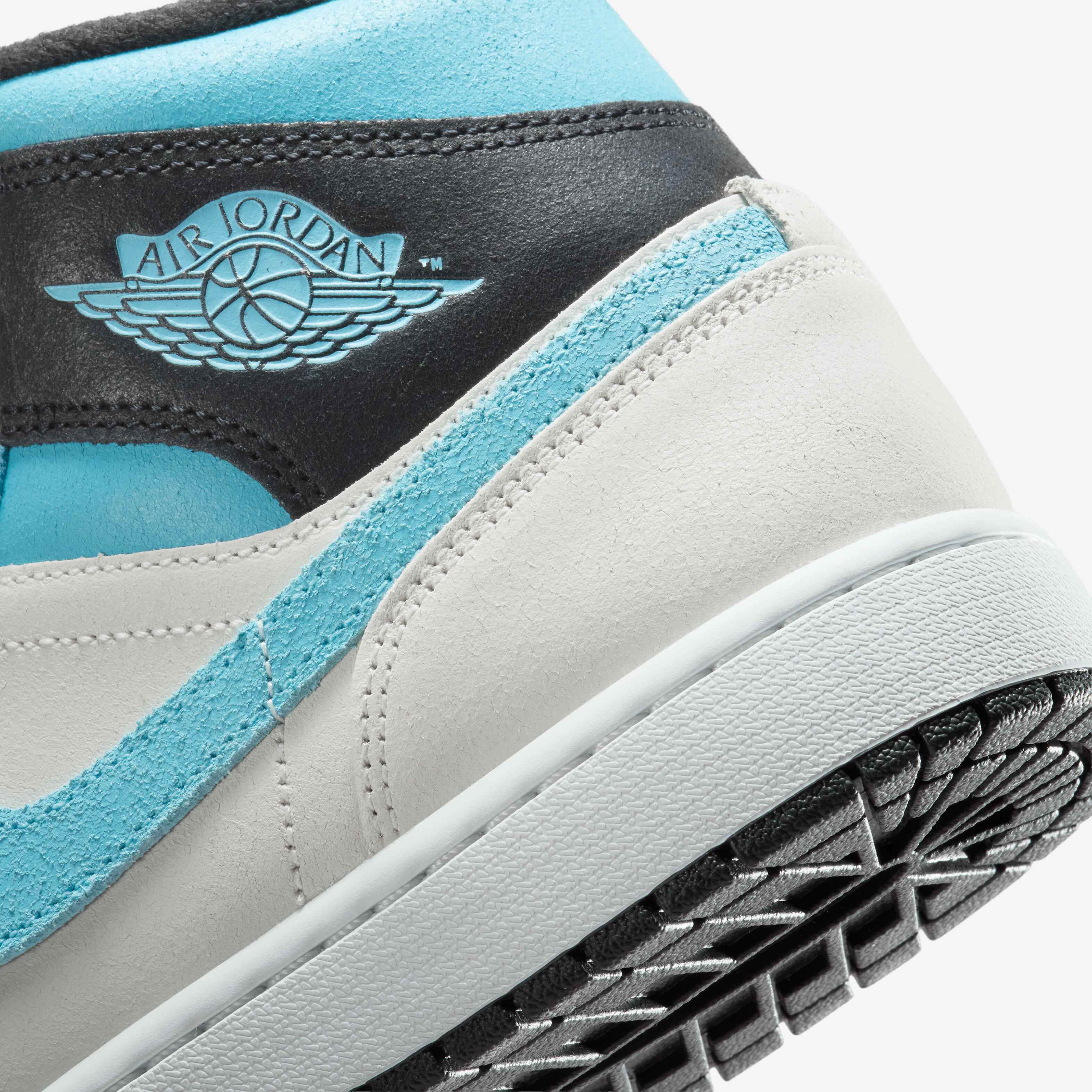 Air Jordan 1 Mid SE image number 7