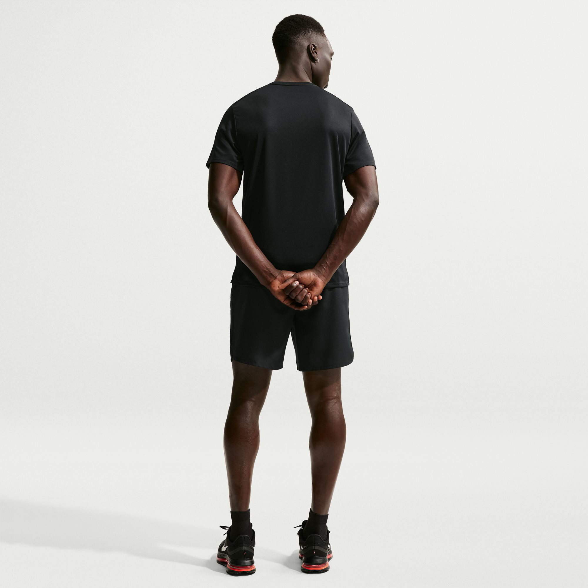 Nike Miler image number 1