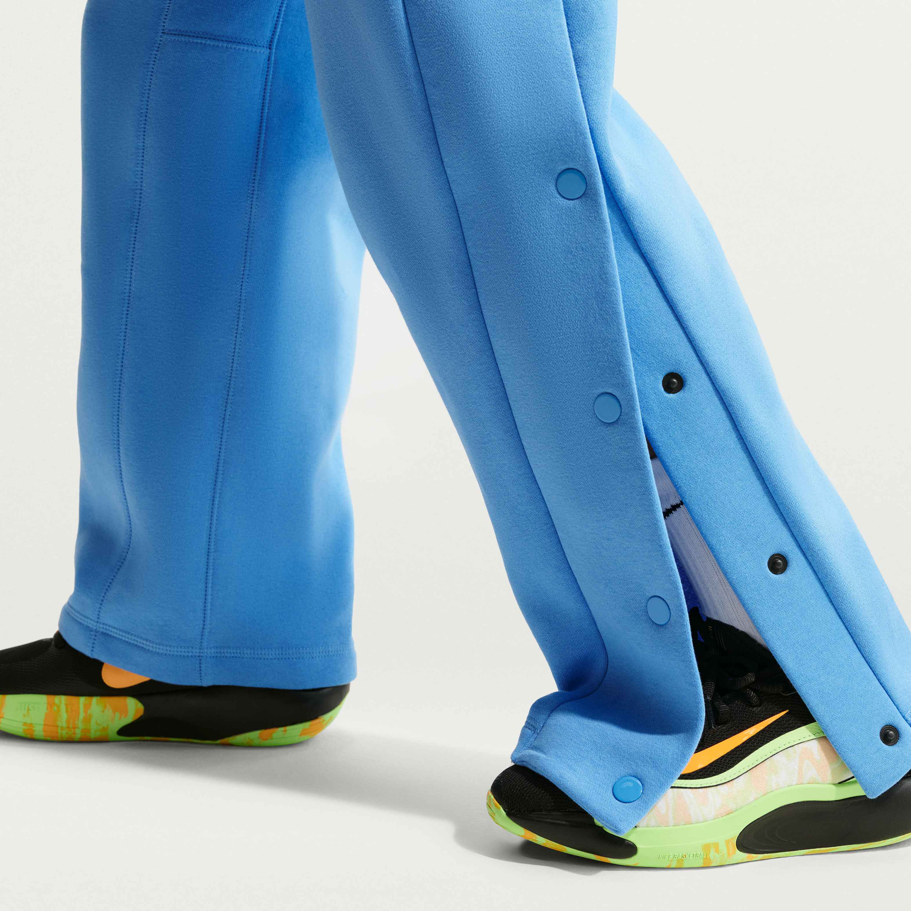 نايكي كلتشر اوف باسكت بول image number 5